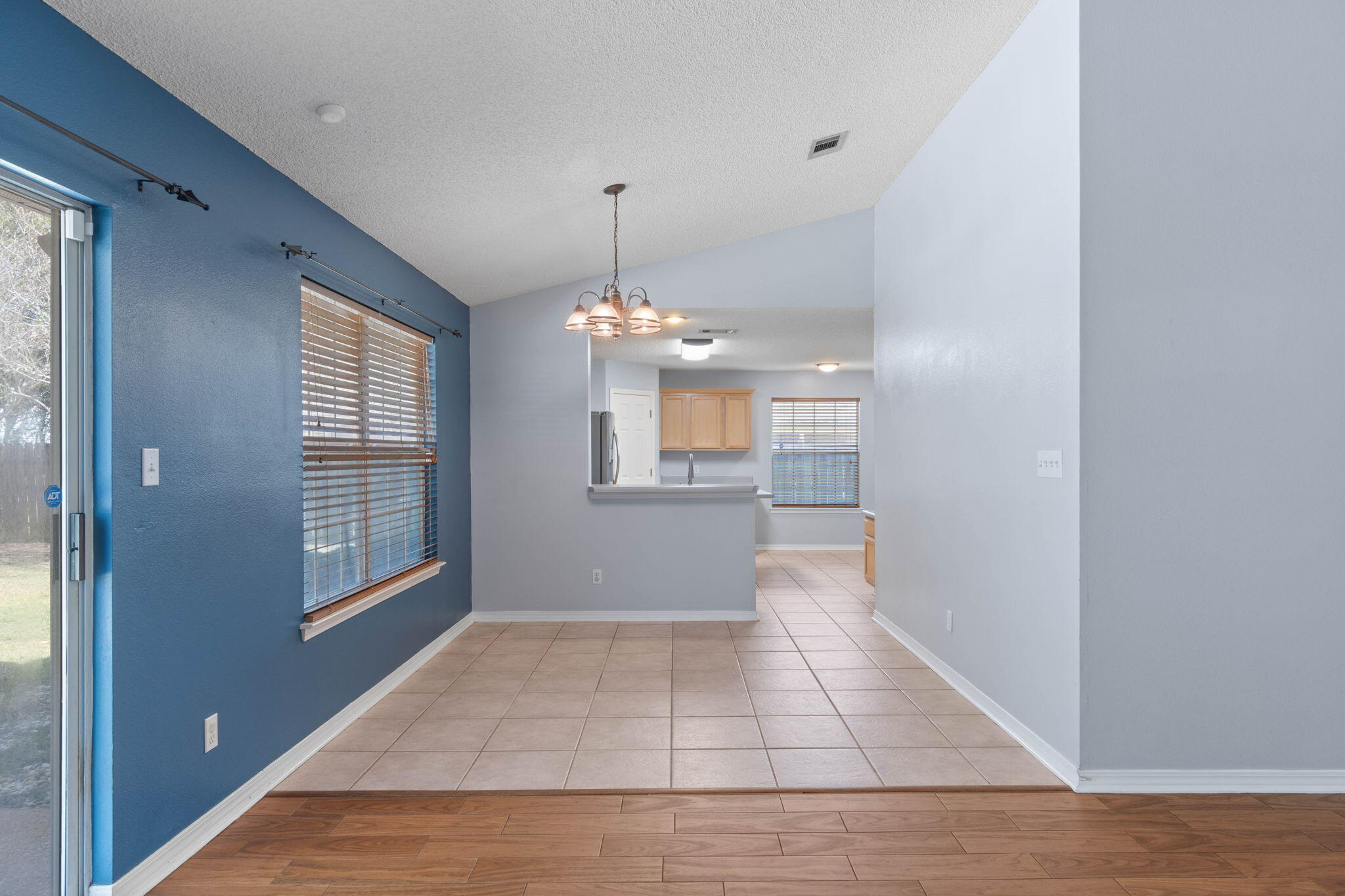 ROSS CROSSING - Residential