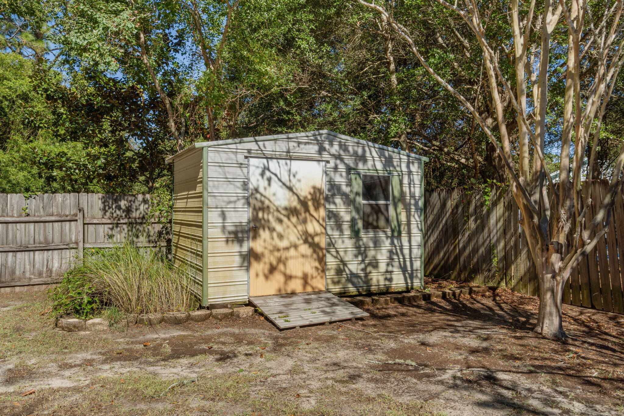 ROSS CROSSING - Residential