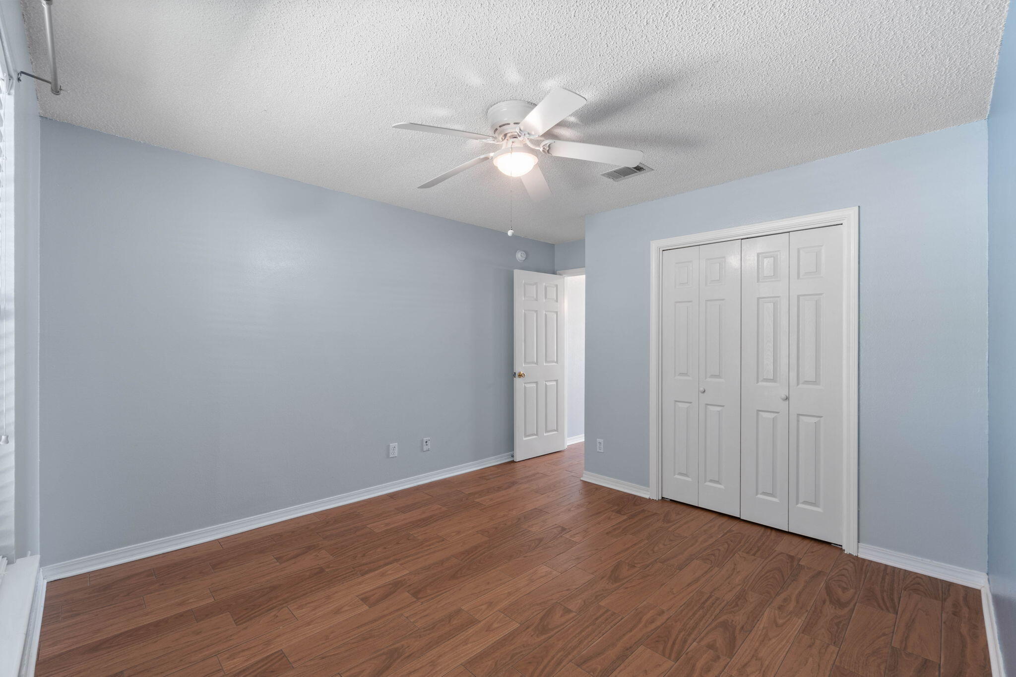 ROSS CROSSING - Residential