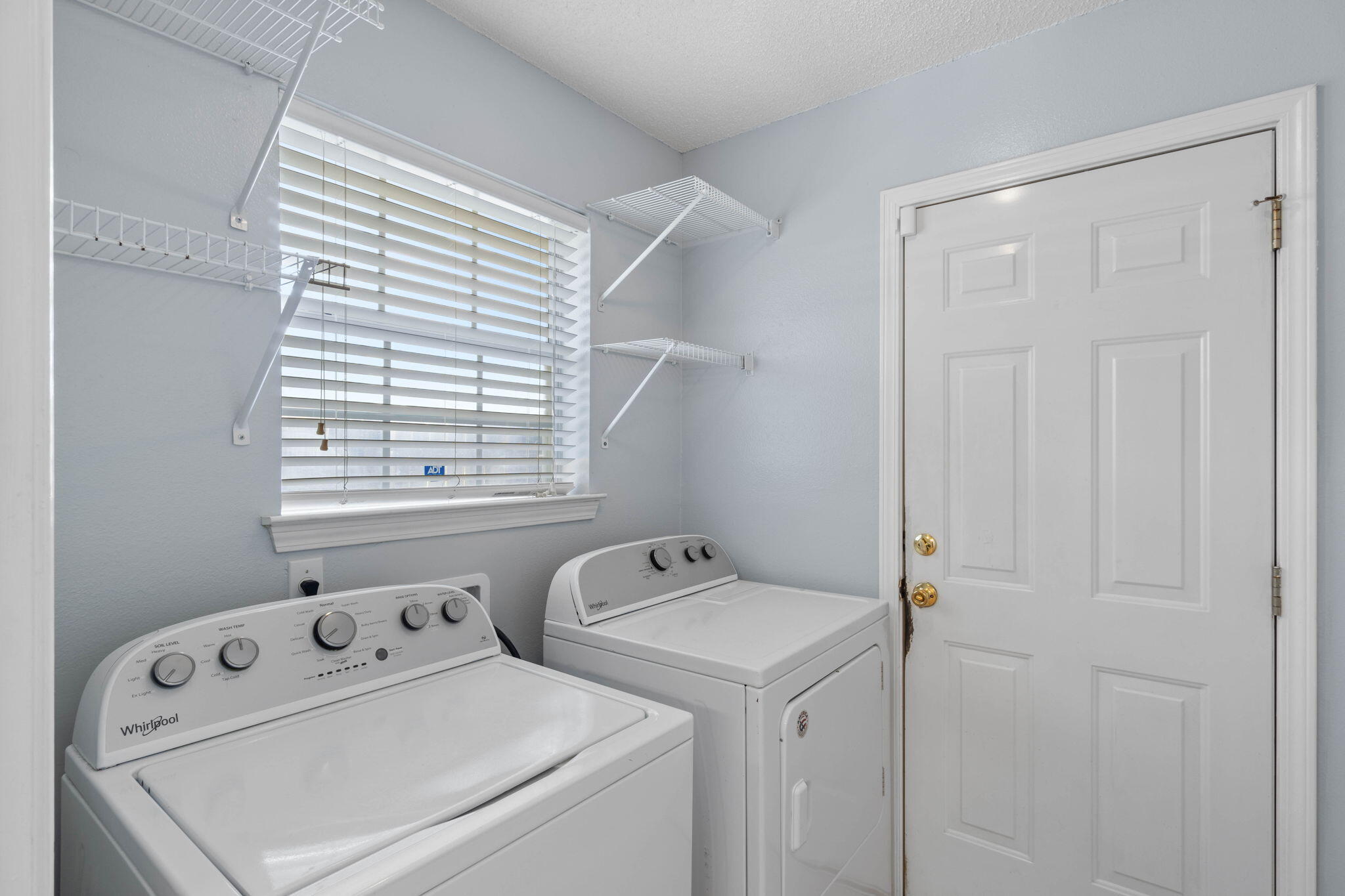 ROSS CROSSING - Residential