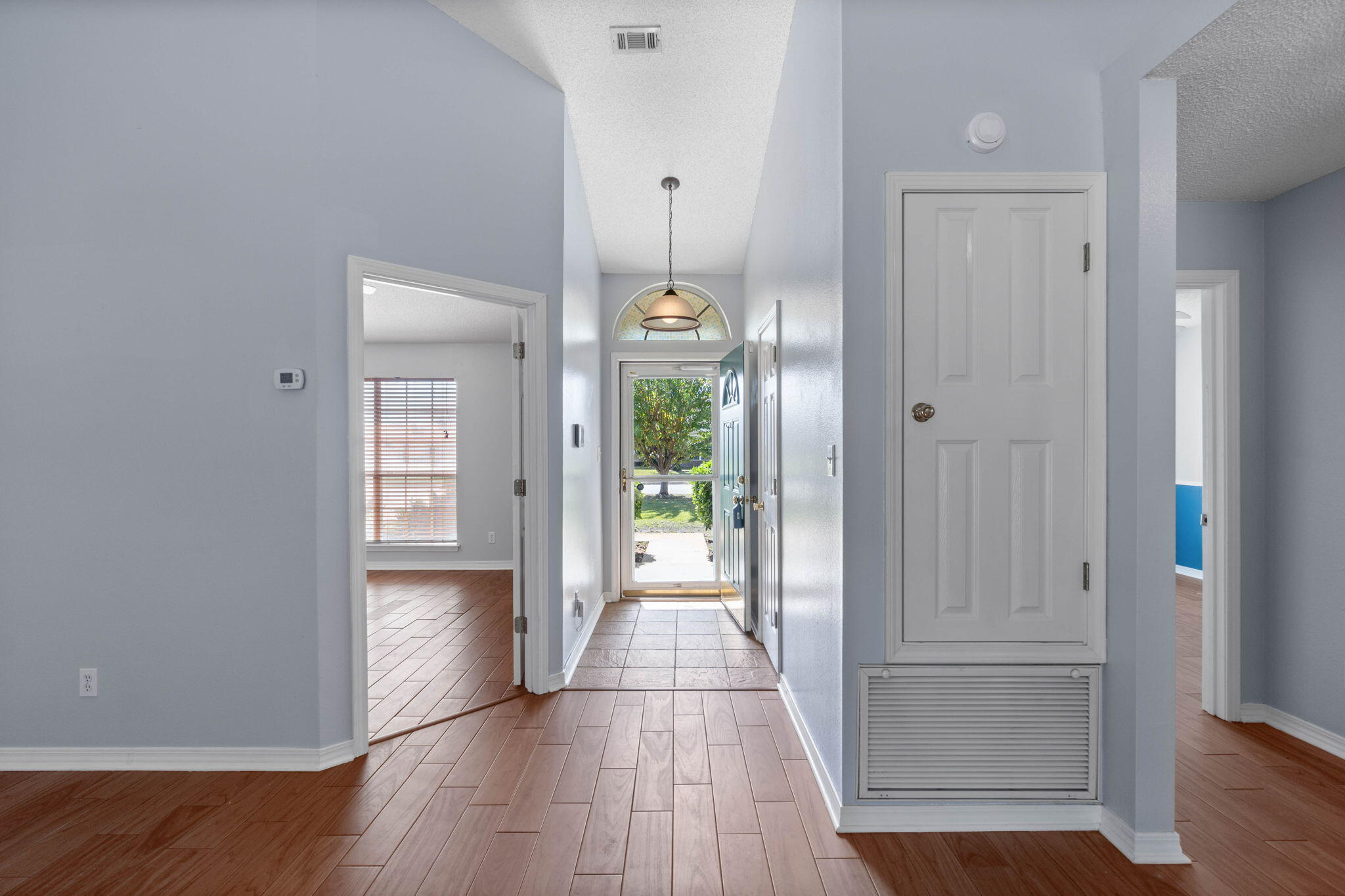 ROSS CROSSING - Residential