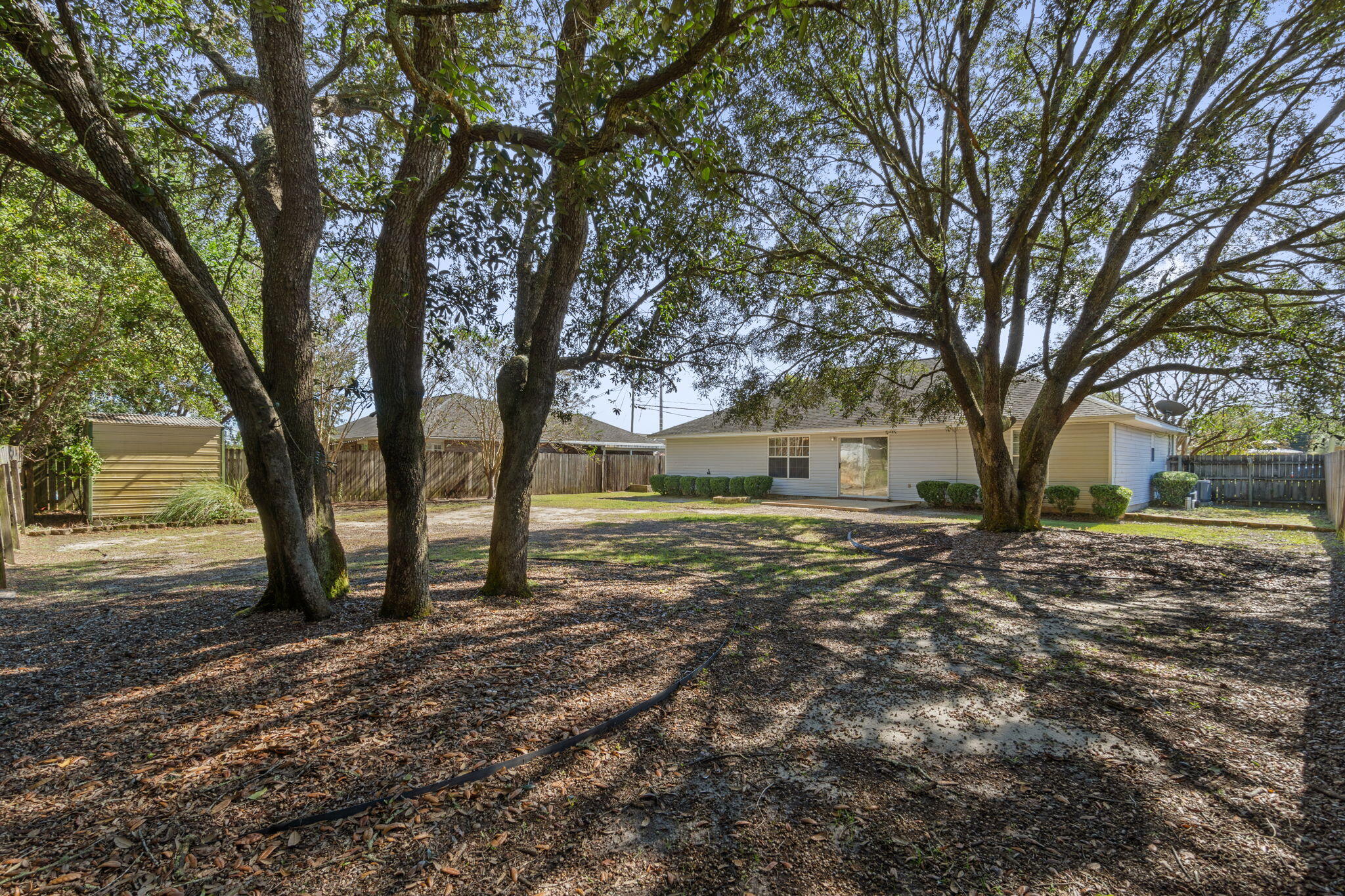 ROSS CROSSING - Residential