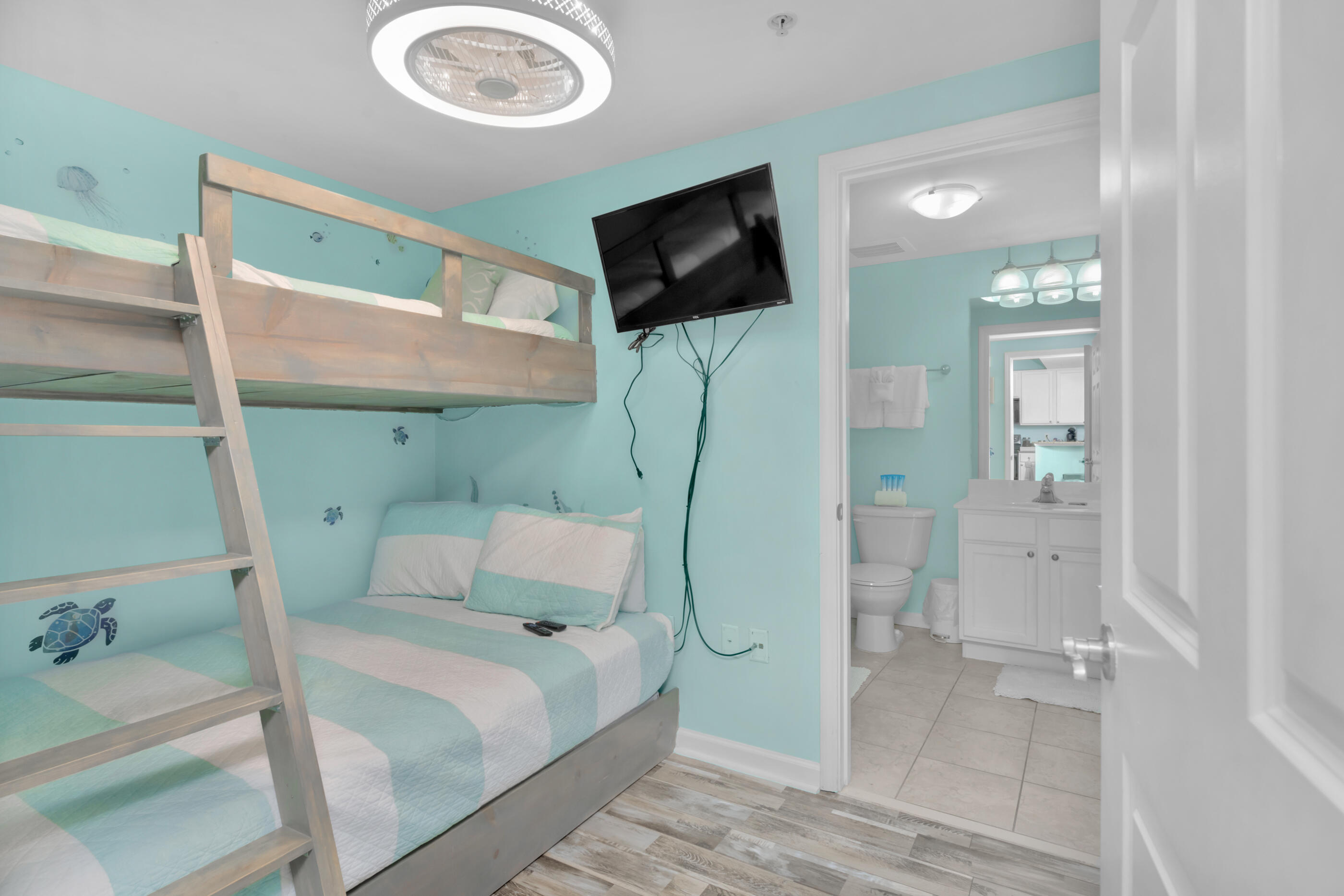 THE PALMS OF DESTIN - Residential