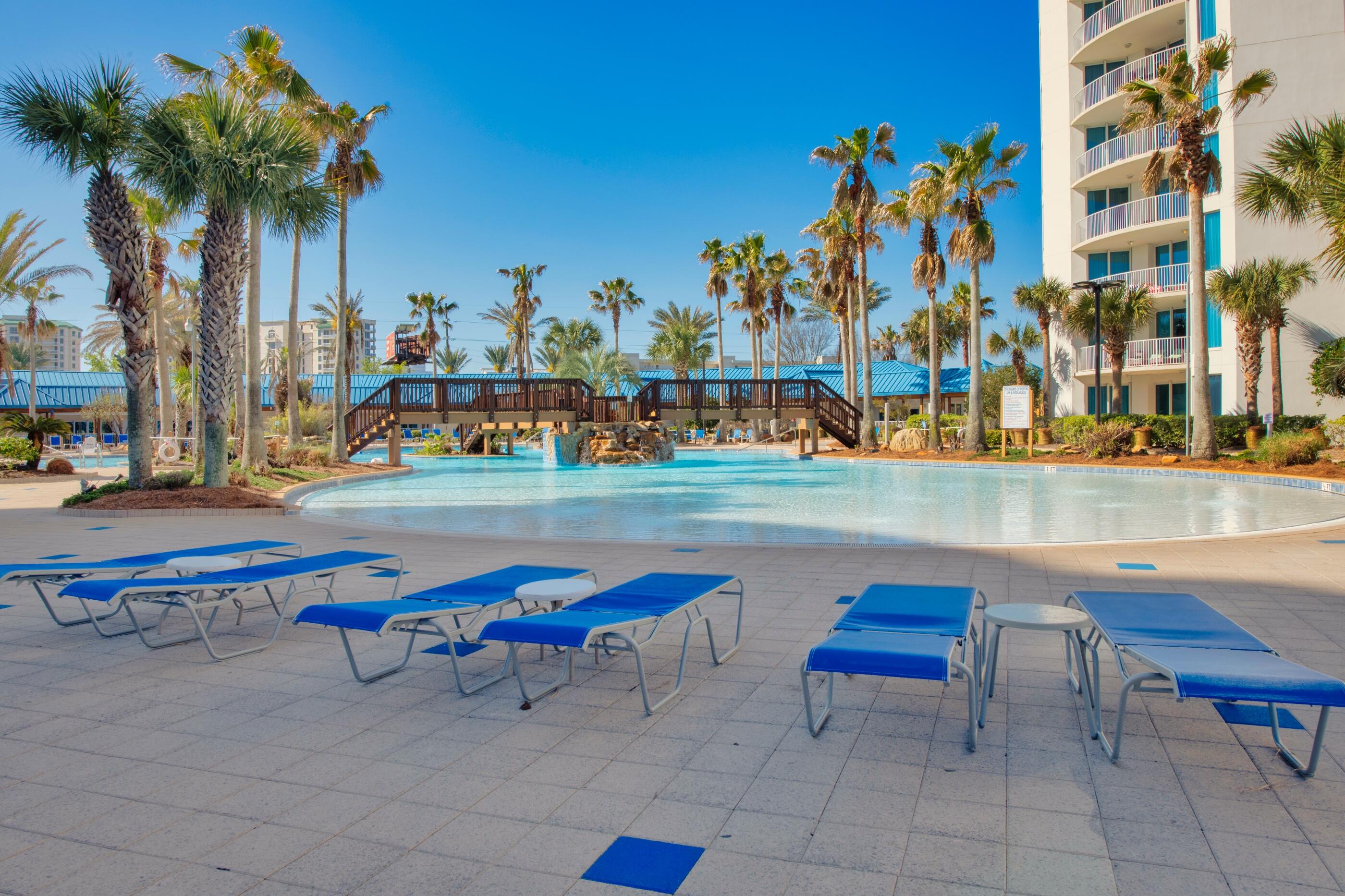 THE PALMS OF DESTIN - Residential