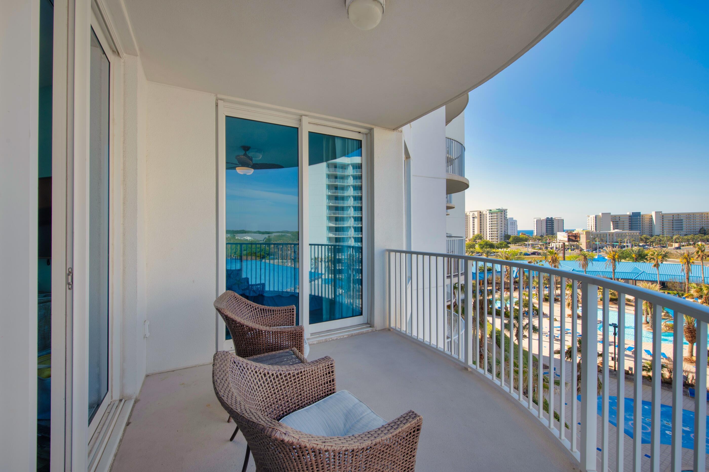 THE PALMS OF DESTIN - Residential