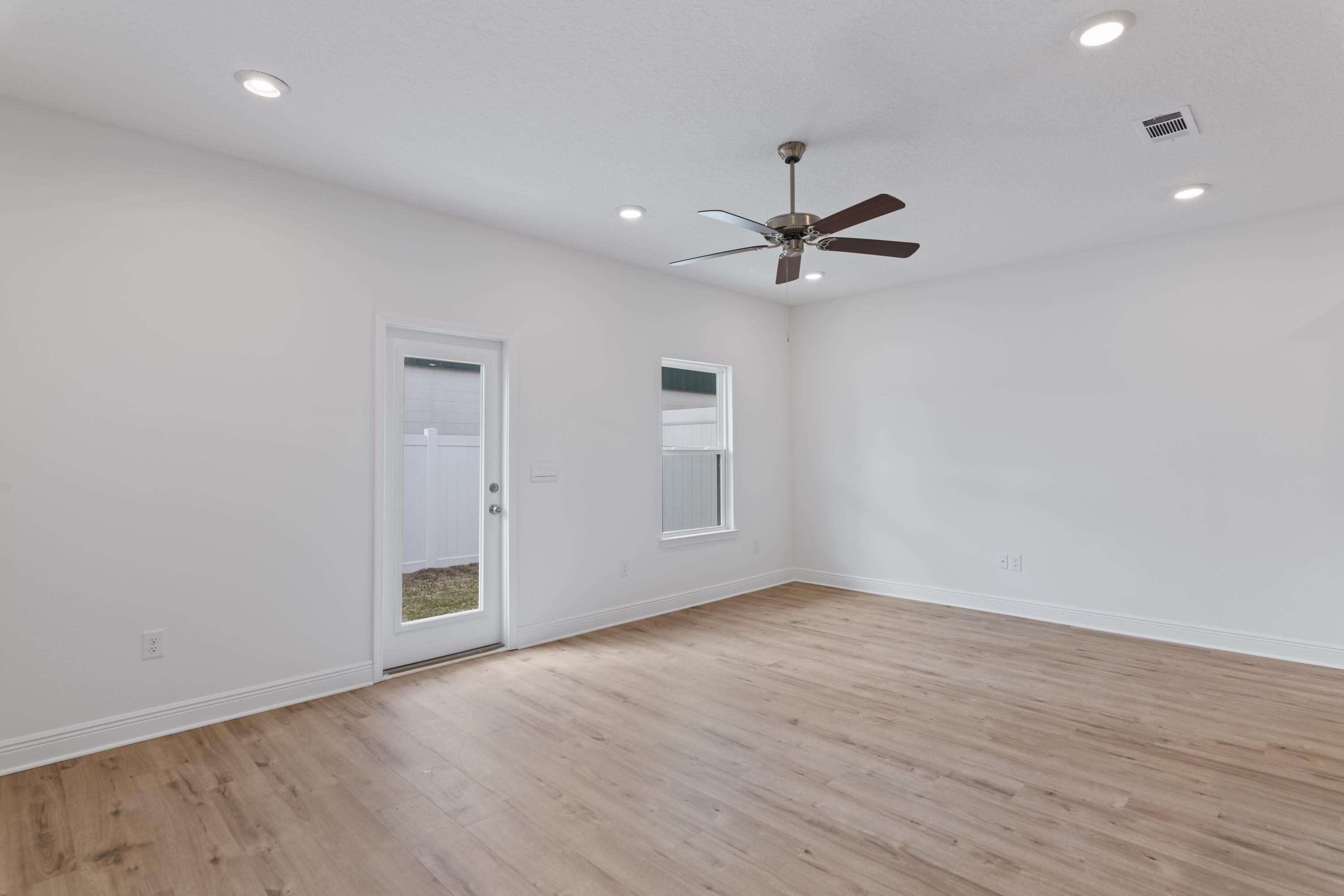 Harbor Place Townhomes - Residential