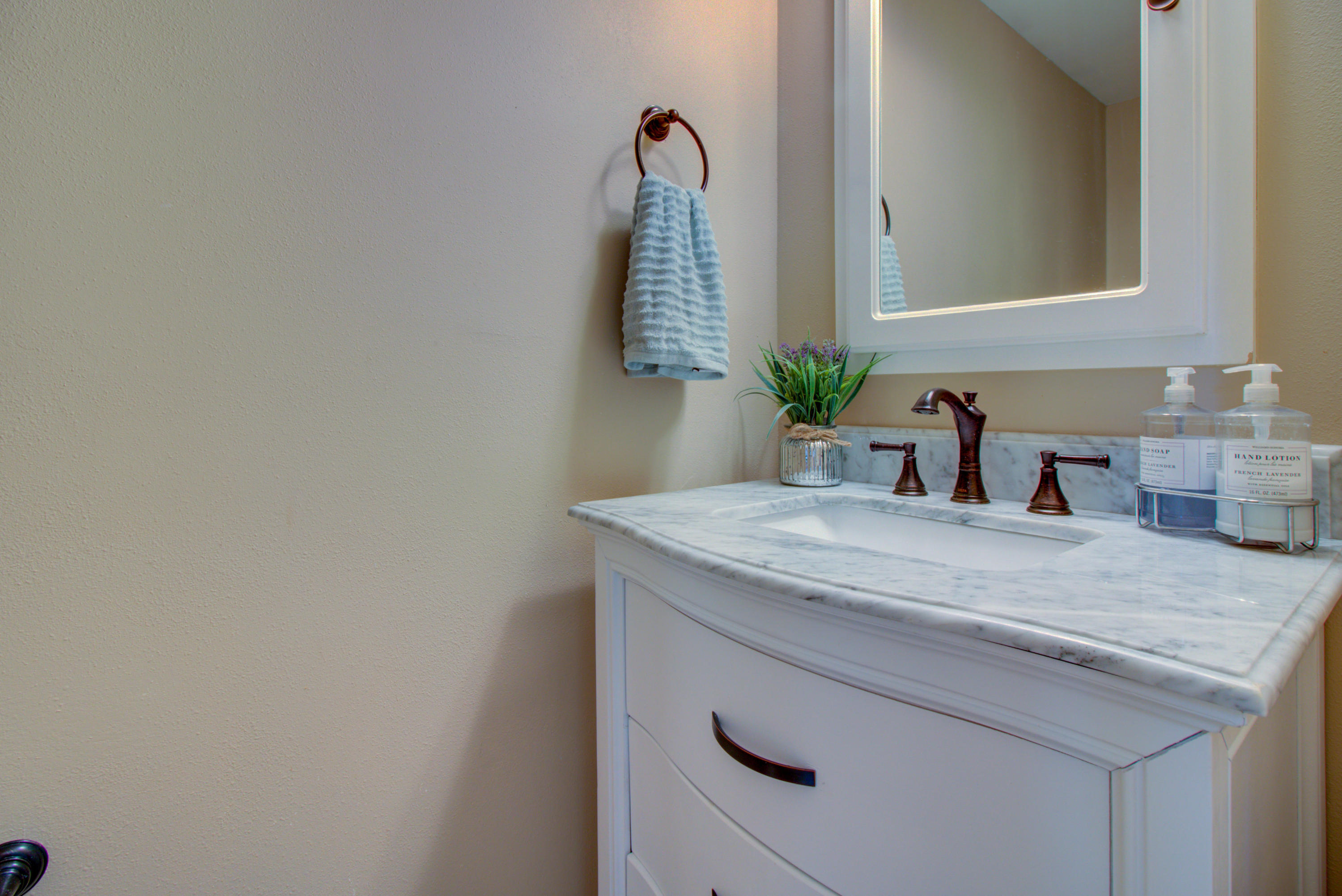 ROCKY BAYOU ESTATES 12A - Residential