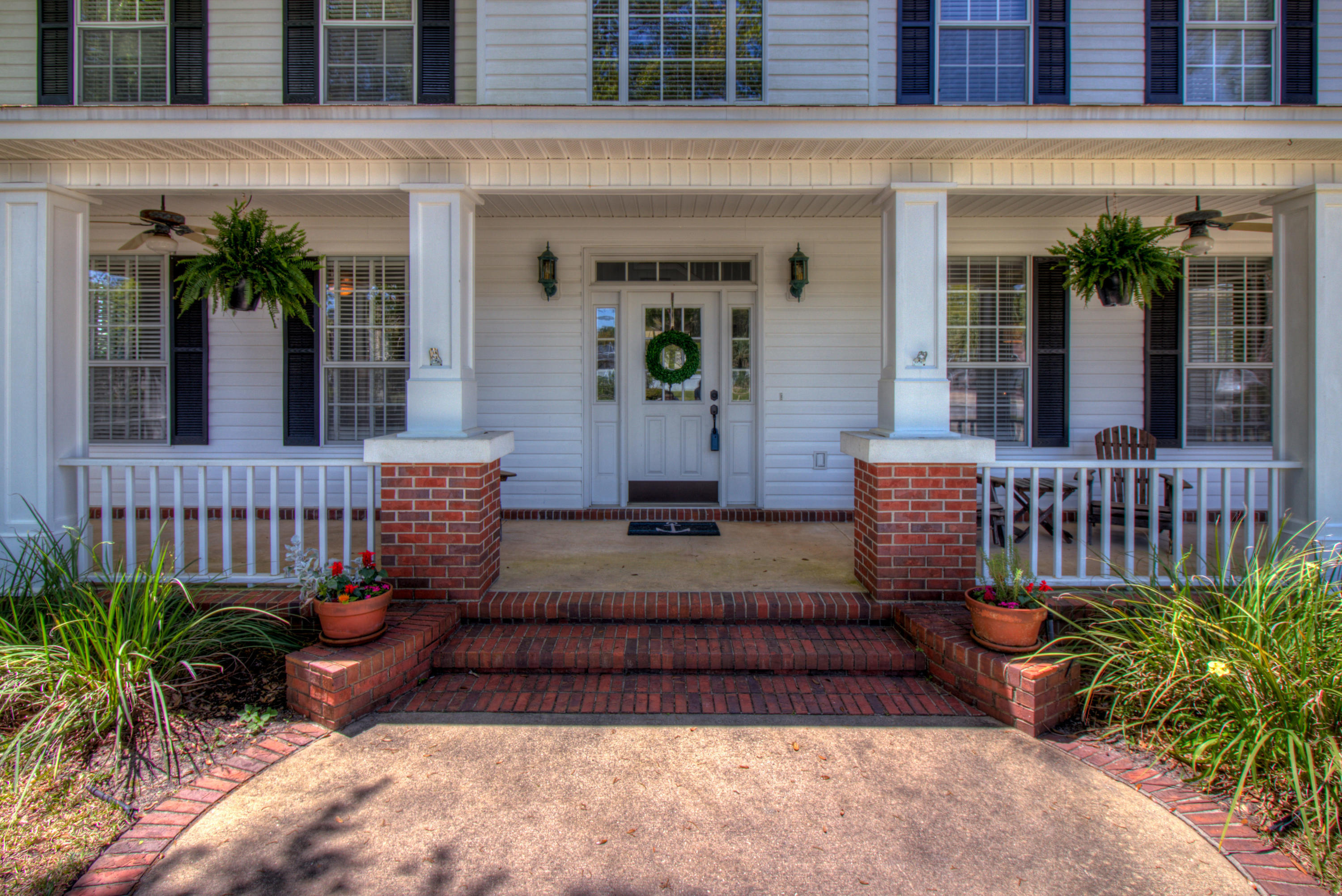 ROCKY BAYOU ESTATES 12A - Residential