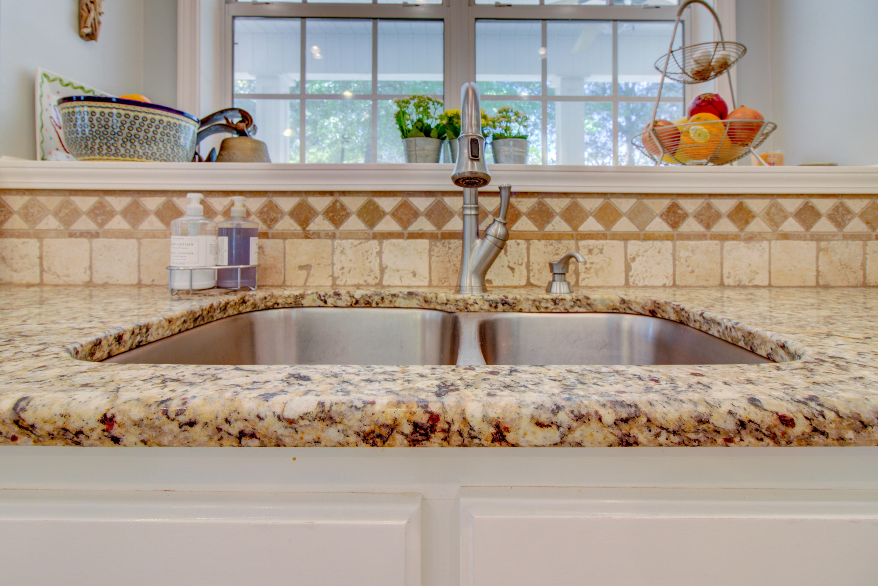 ROCKY BAYOU ESTATES 12A - Residential