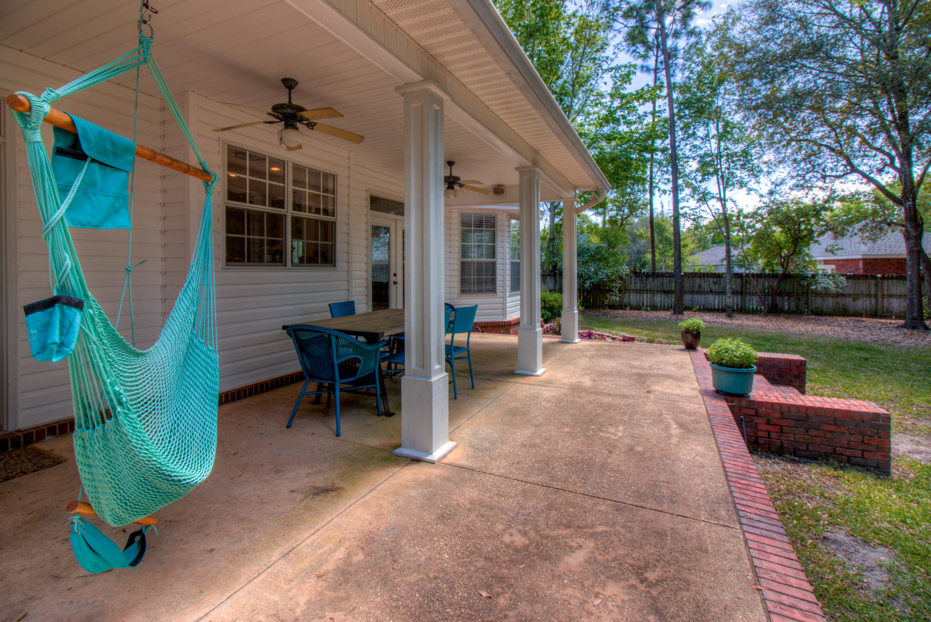 ROCKY BAYOU ESTATES 12A - Residential