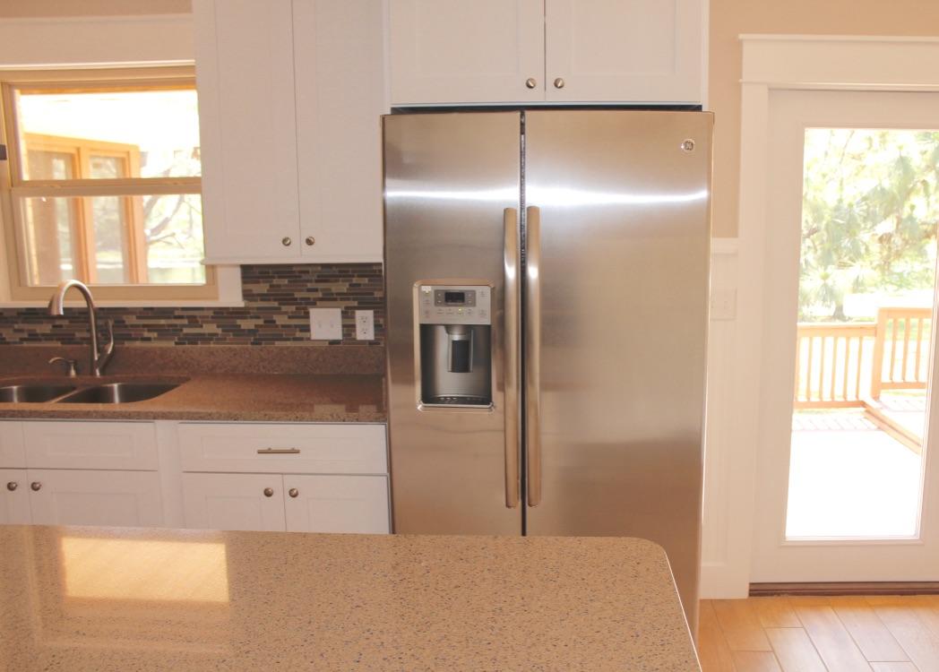 TEN LAKE ESTATES UNIT 2 - Residential