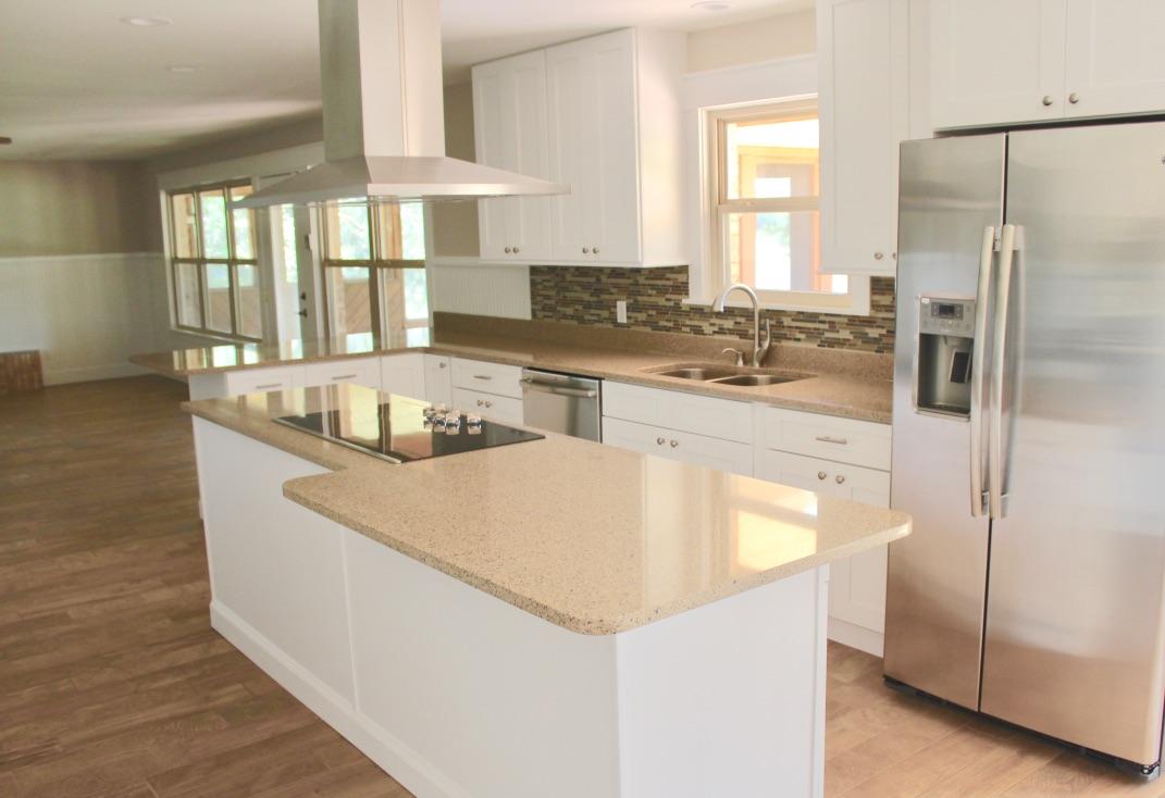 TEN LAKE ESTATES UNIT 2 - Residential