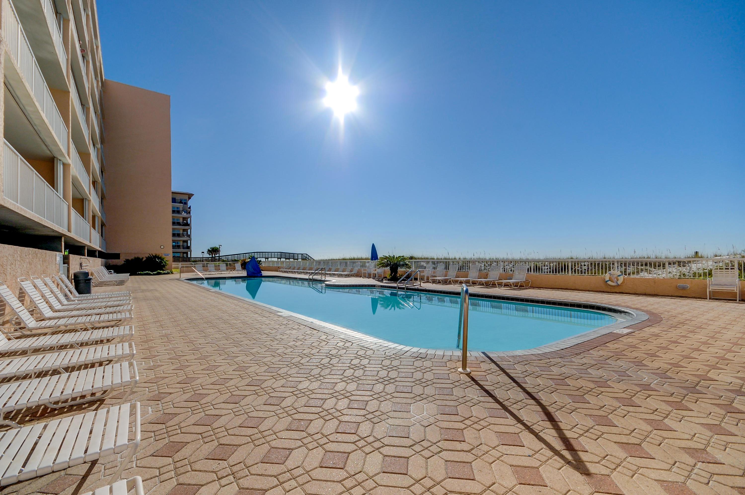 ISLANDER BEACH RESORT PH 2 - Residential