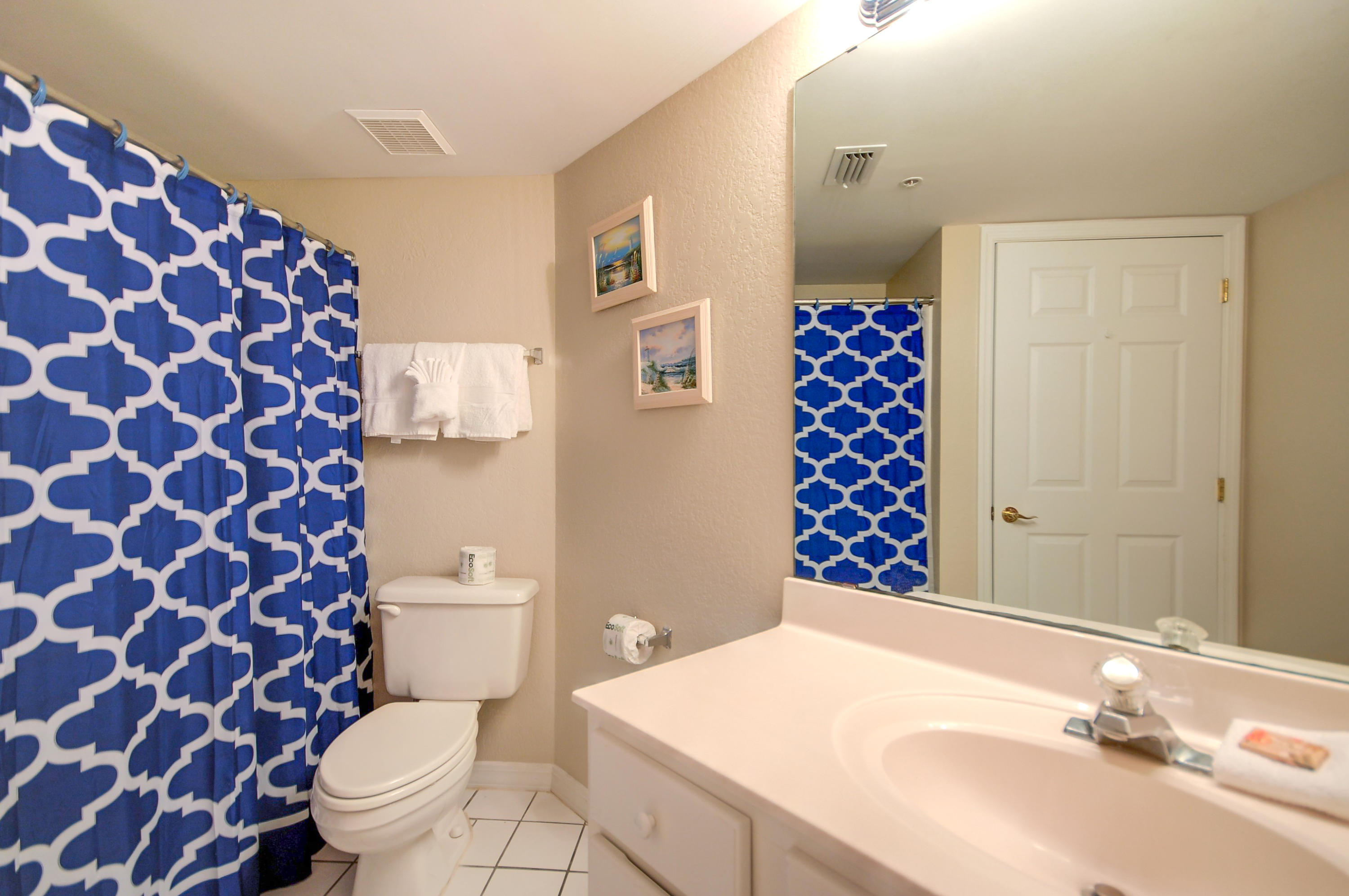 ISLANDER BEACH RESORT PH 2 - Residential