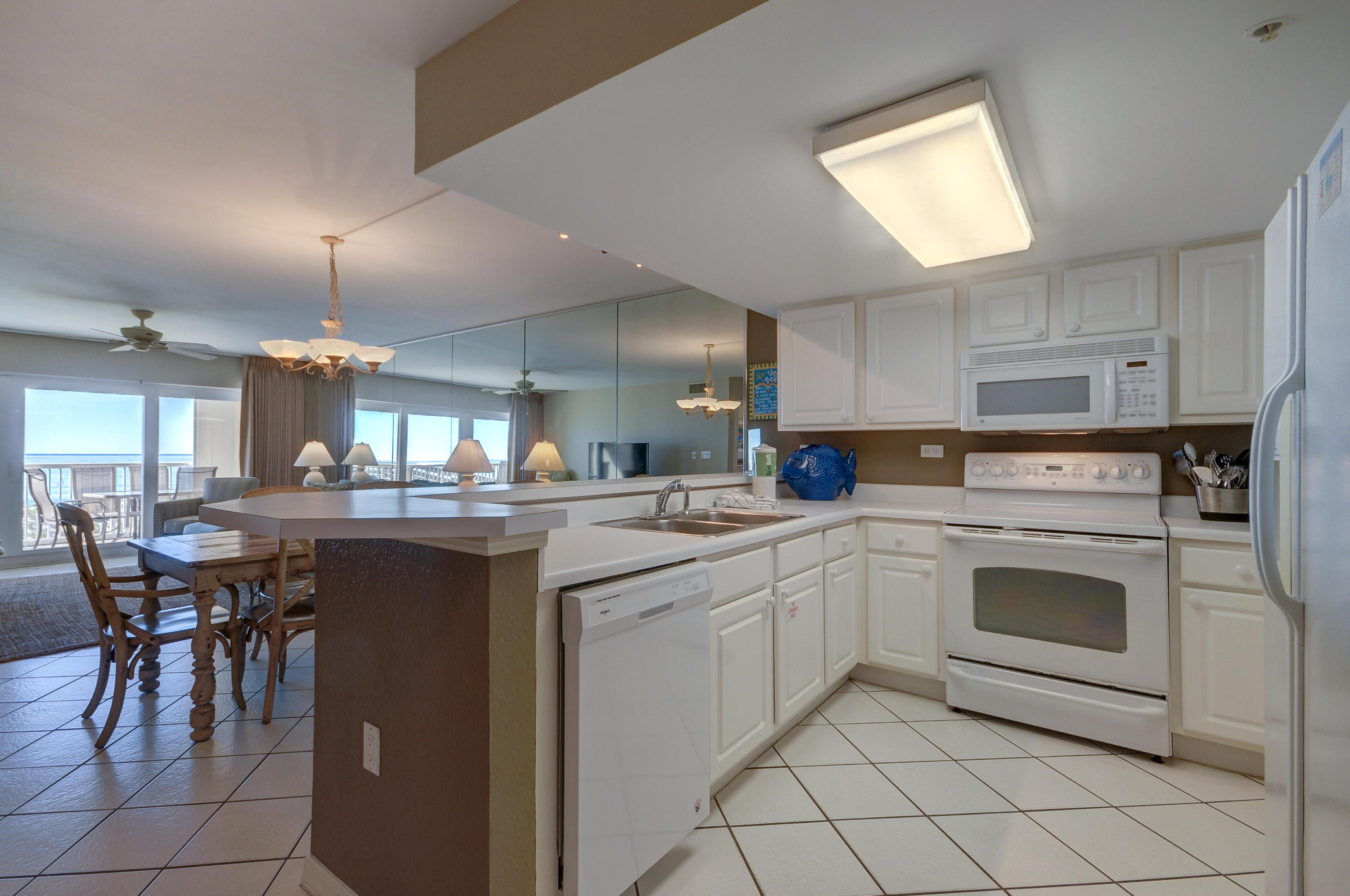 ISLANDER BEACH RESORT PH 2 - Residential