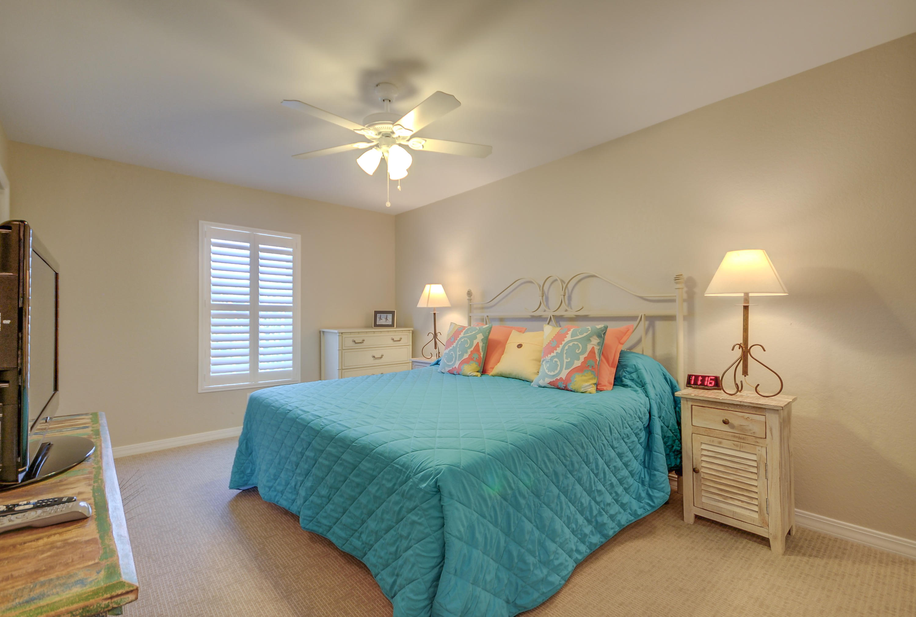 ISLANDER BEACH RESORT PH 2 - Residential