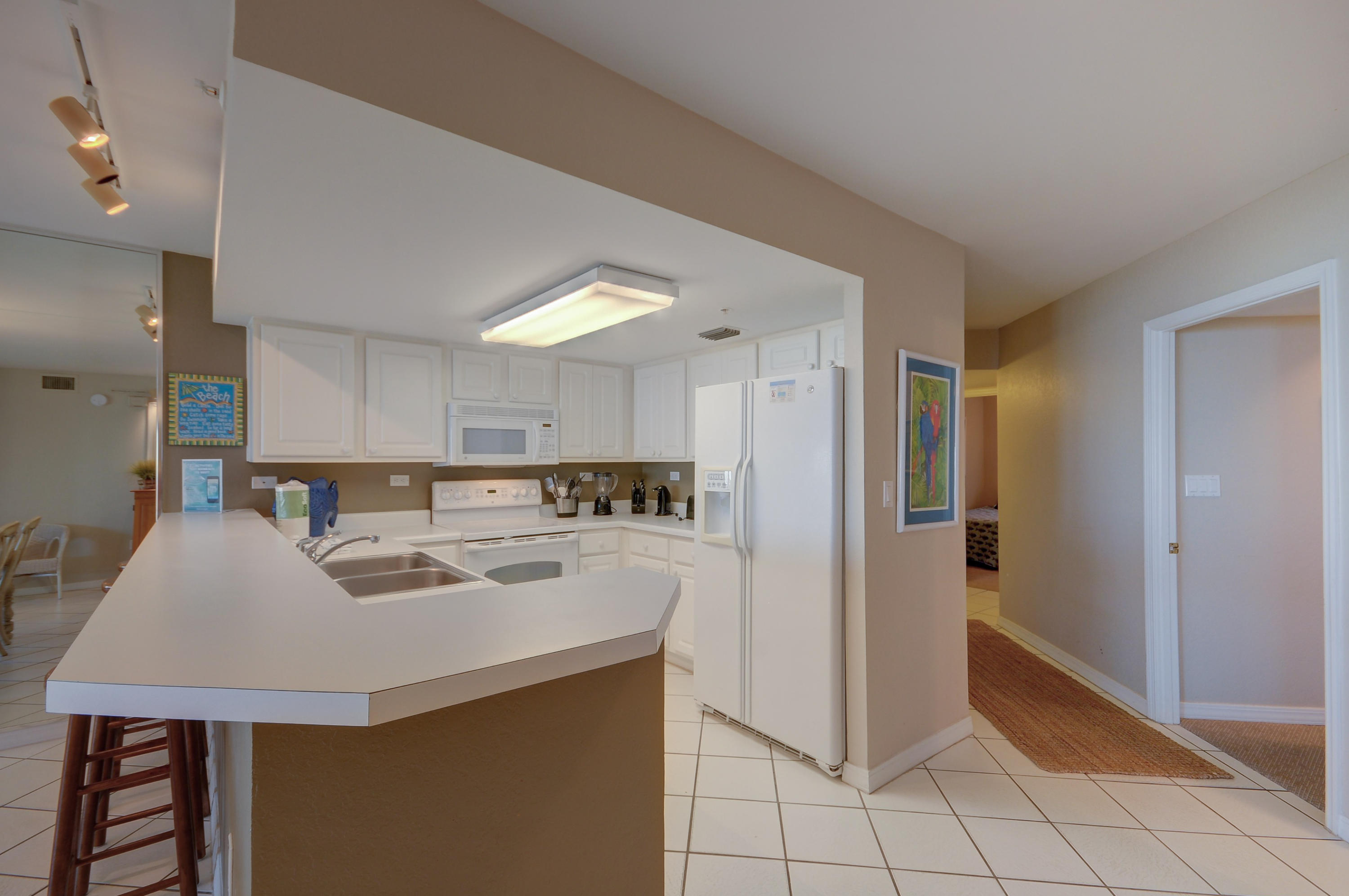 ISLANDER BEACH RESORT PH 2 - Residential