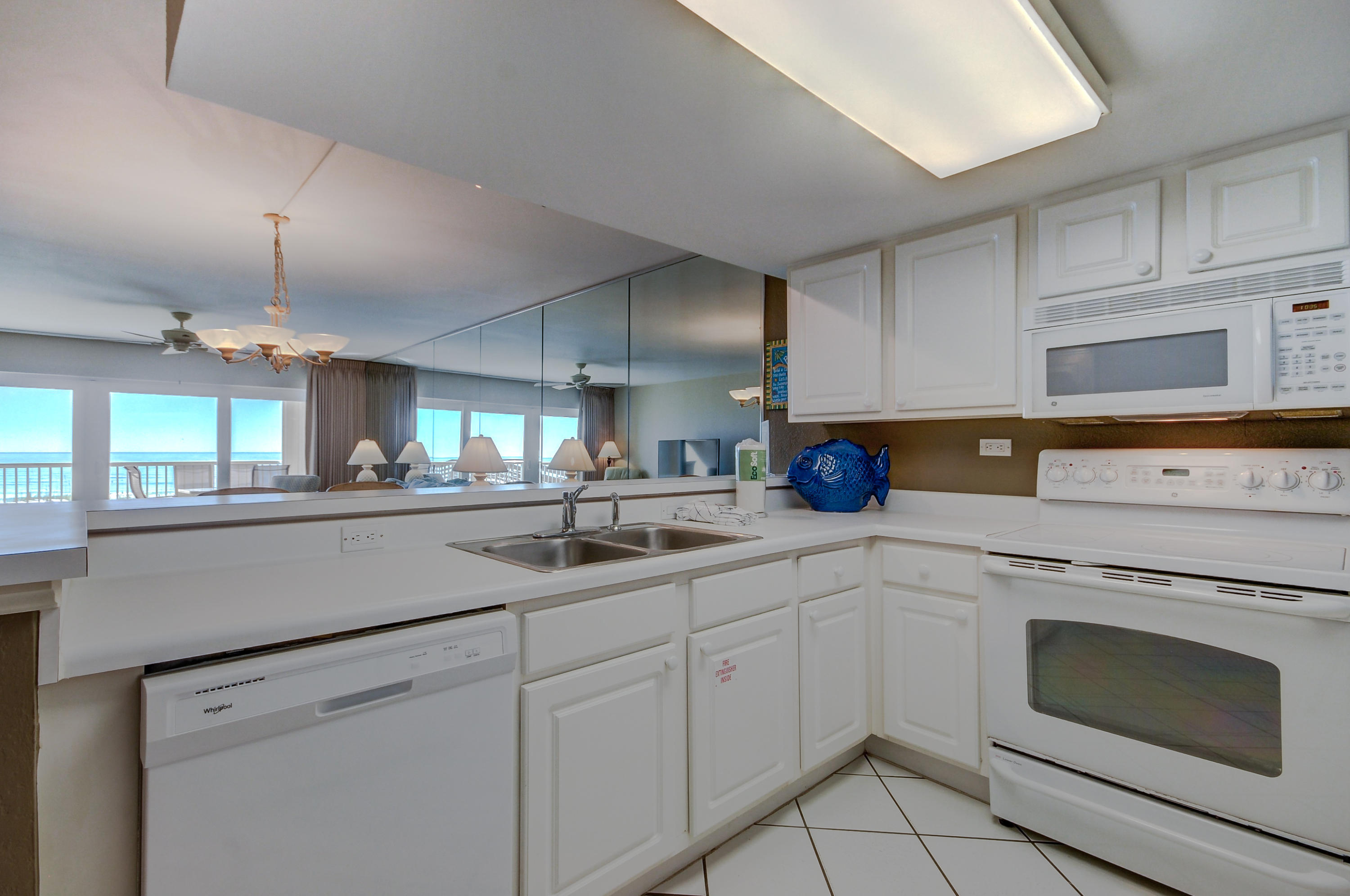 ISLANDER BEACH RESORT PH 2 - Residential