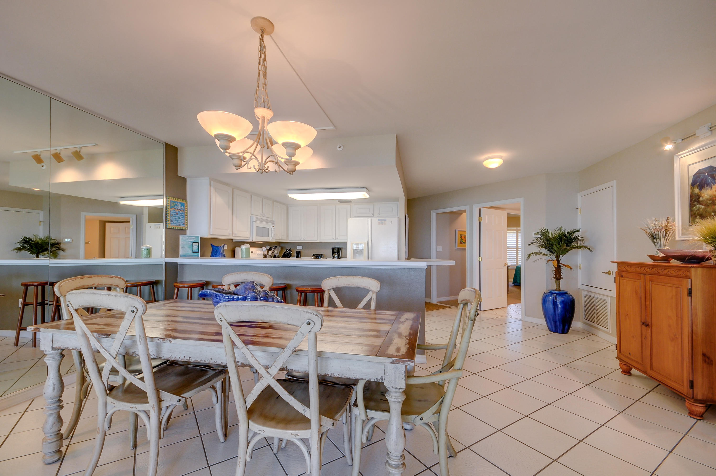 ISLANDER BEACH RESORT PH 2 - Residential