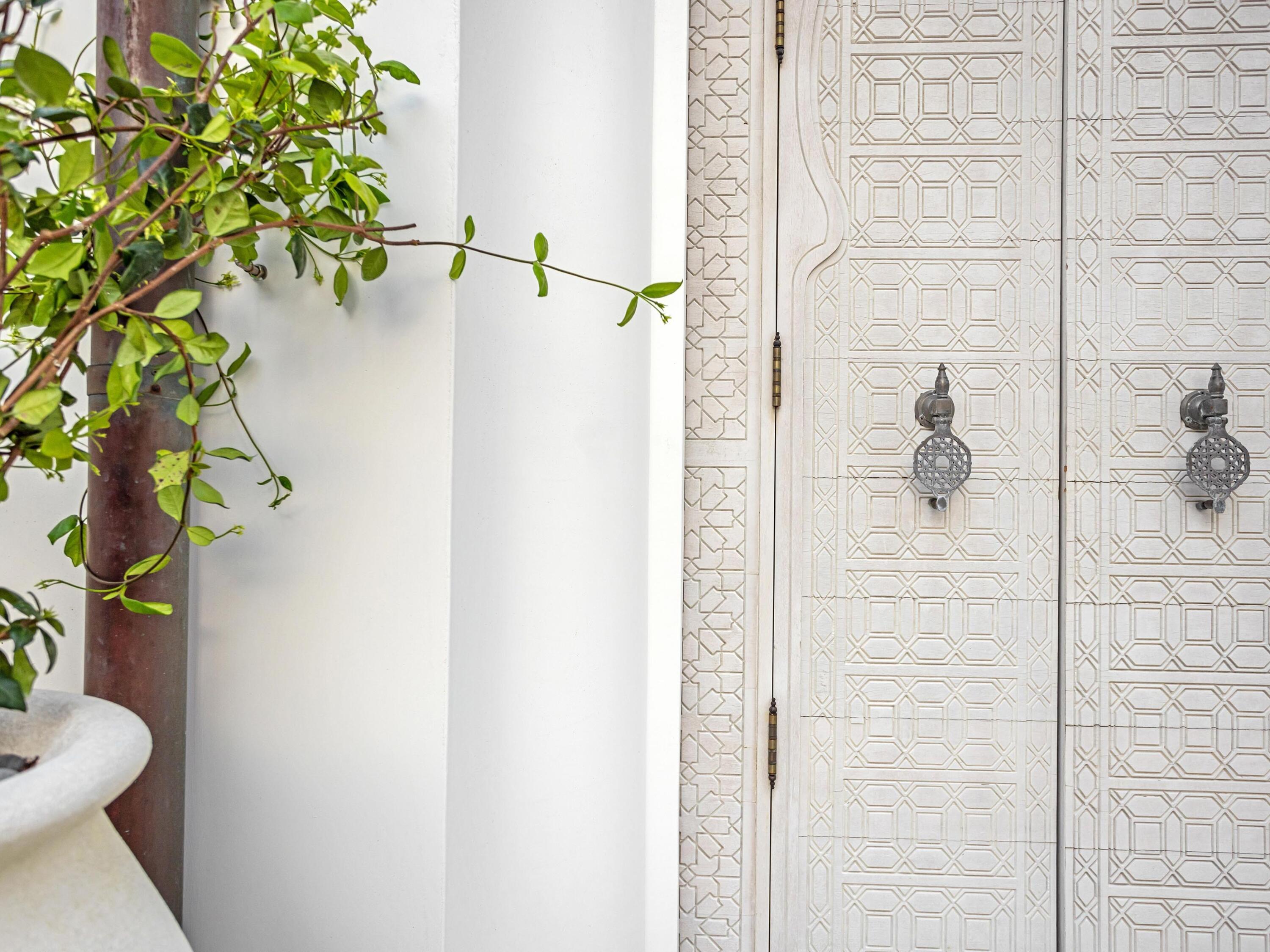 ALYS BEACH - Residential