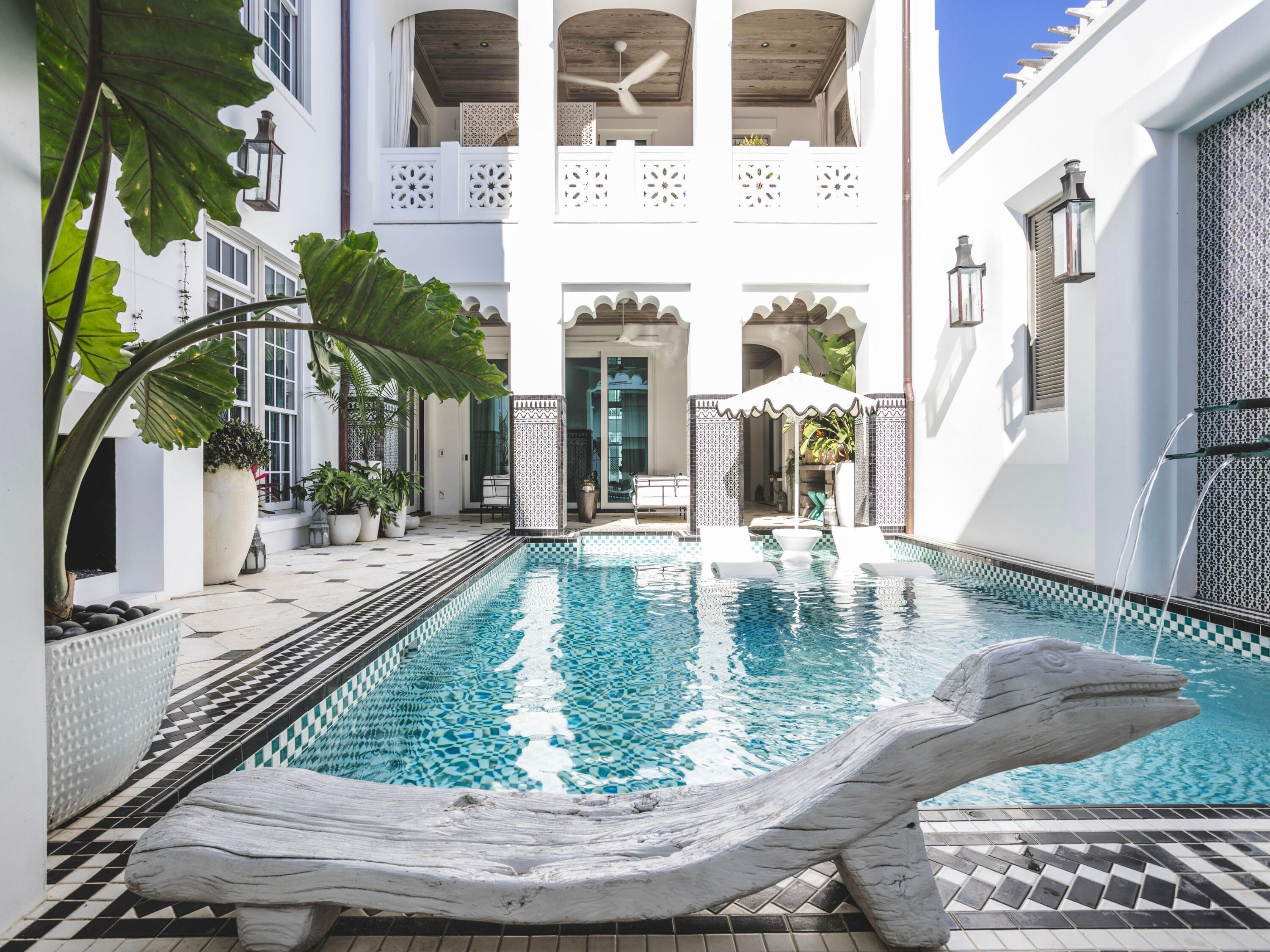 ALYS BEACH - Residential