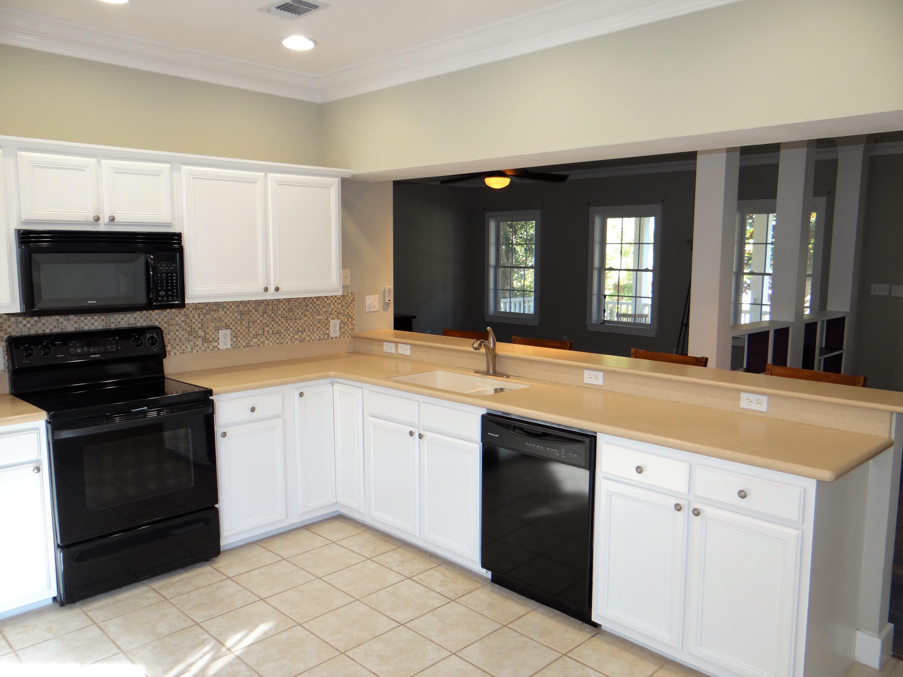 PALMETTO PLANTATION - Residential