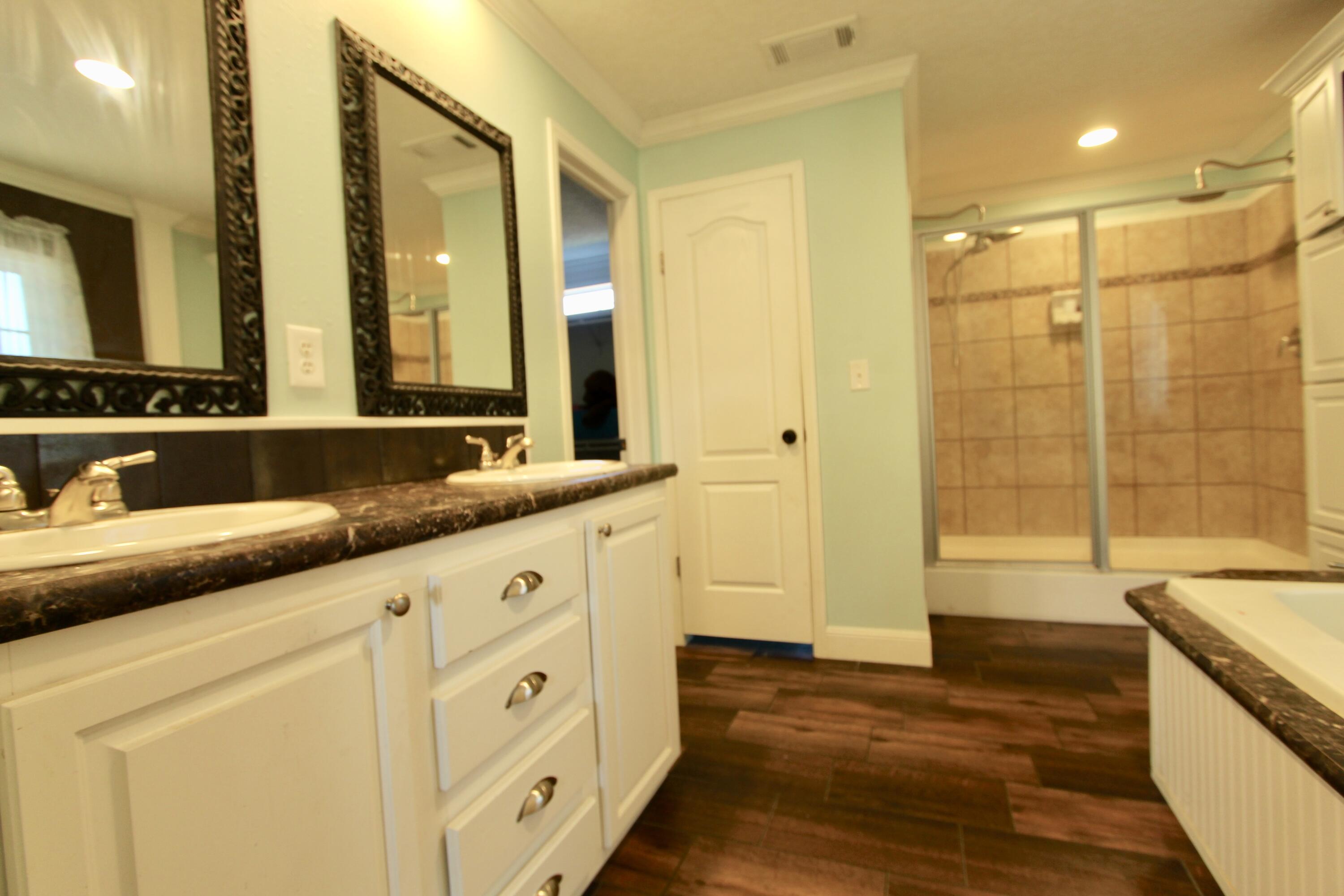 MH S RNG 25 (222000.30) - Residential