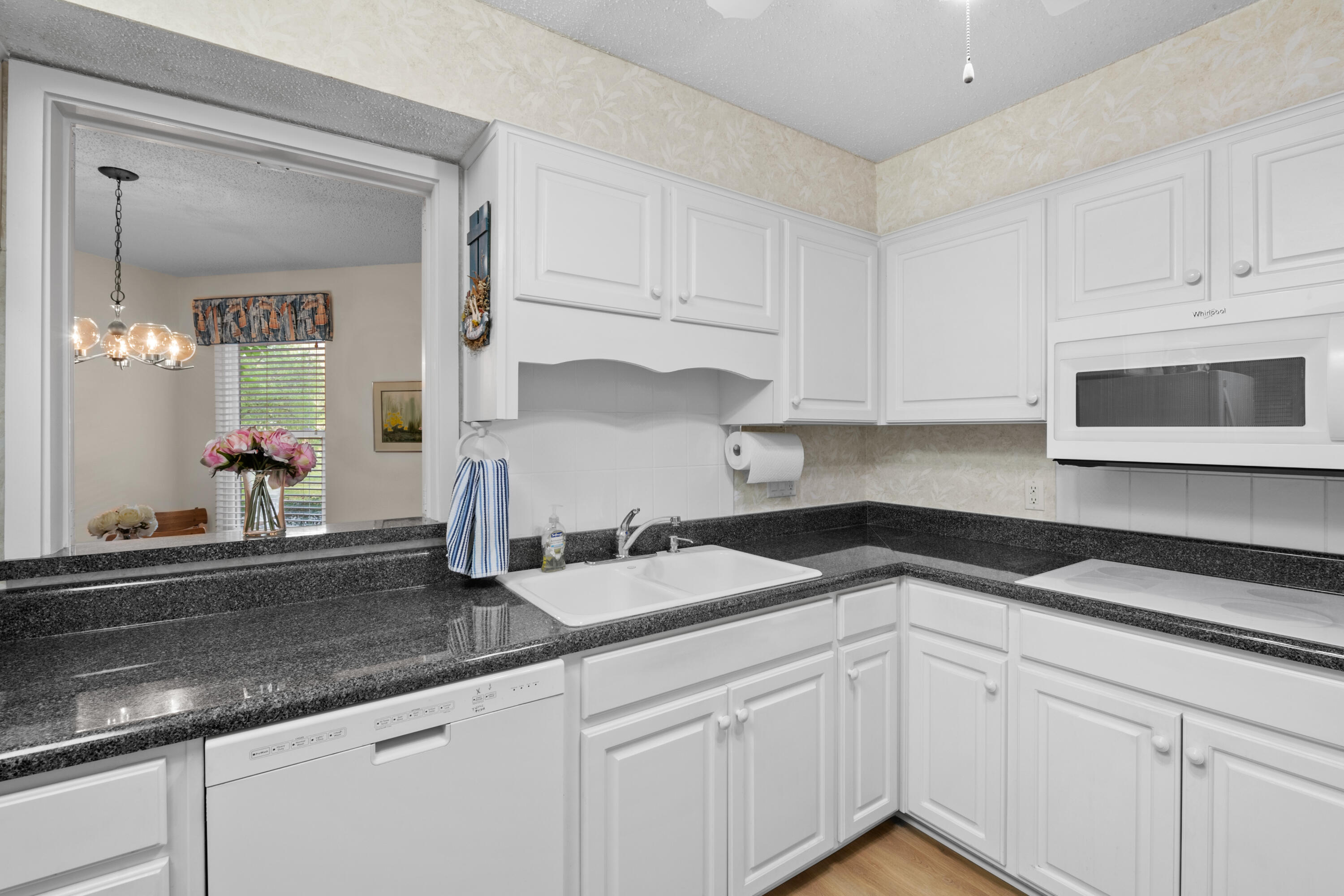 BAYOU POQUITO - Residential