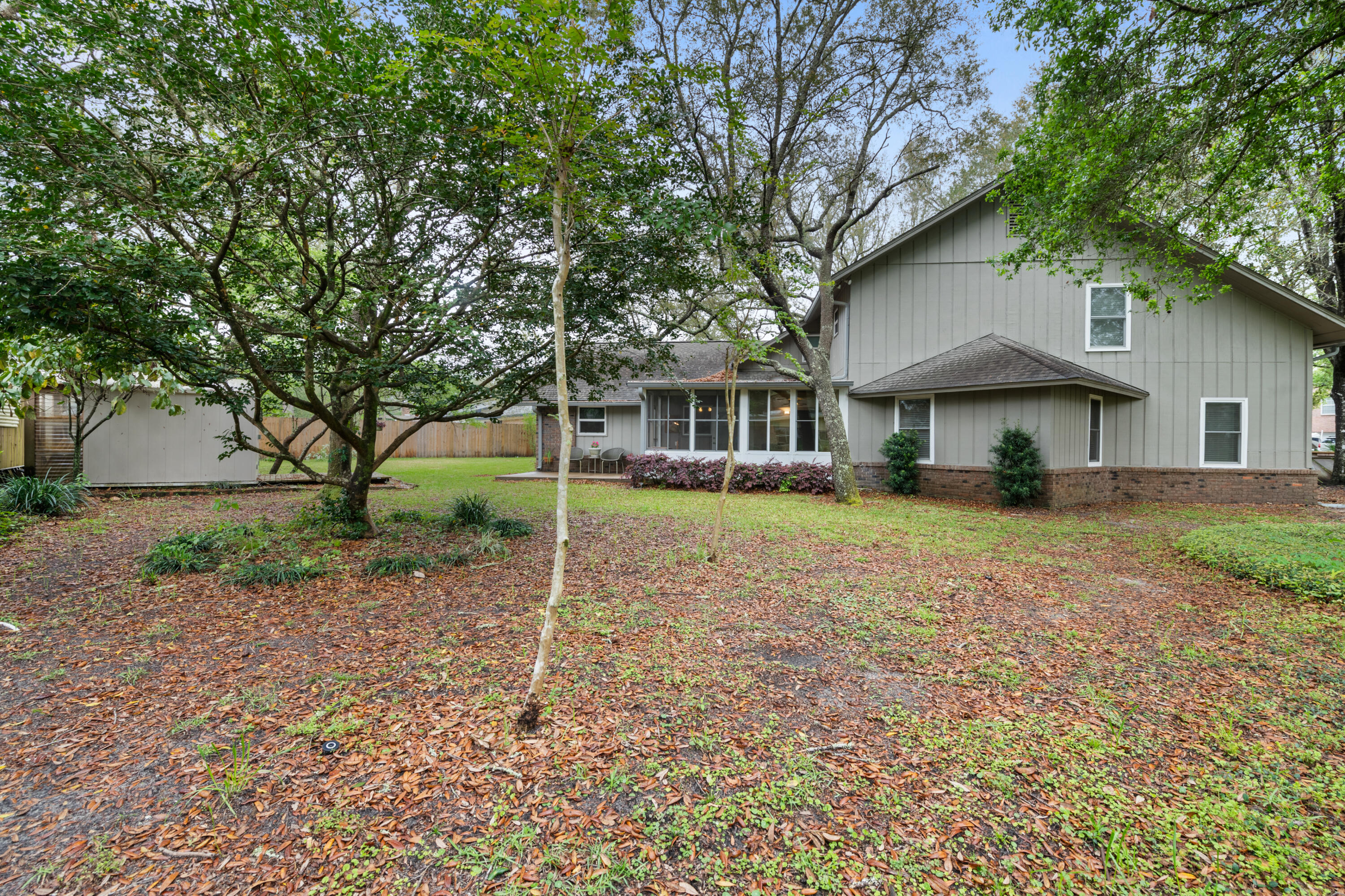 BAYOU POQUITO - Residential