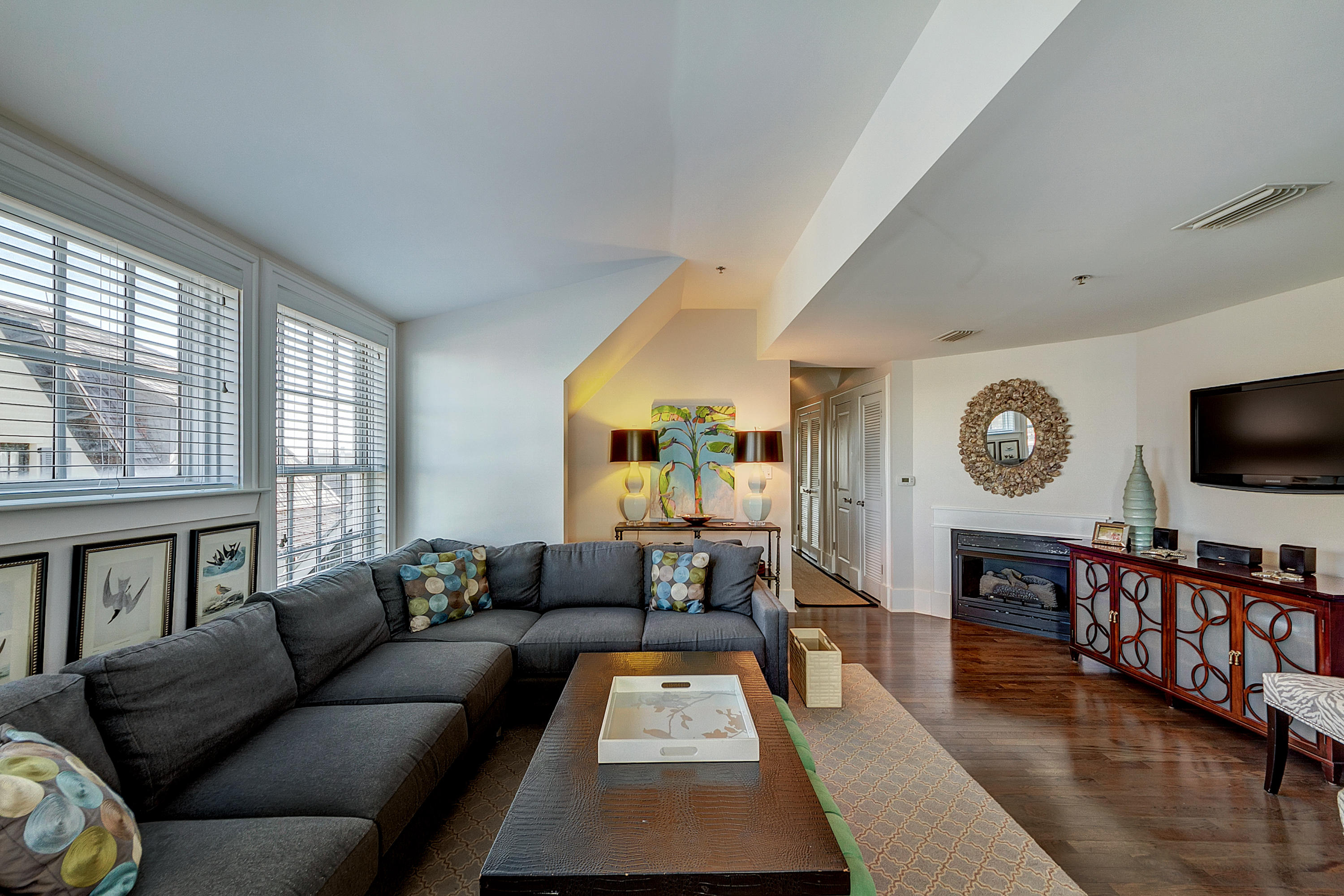 ROSEMARY BEACH, THE SAVANNAH - Residential