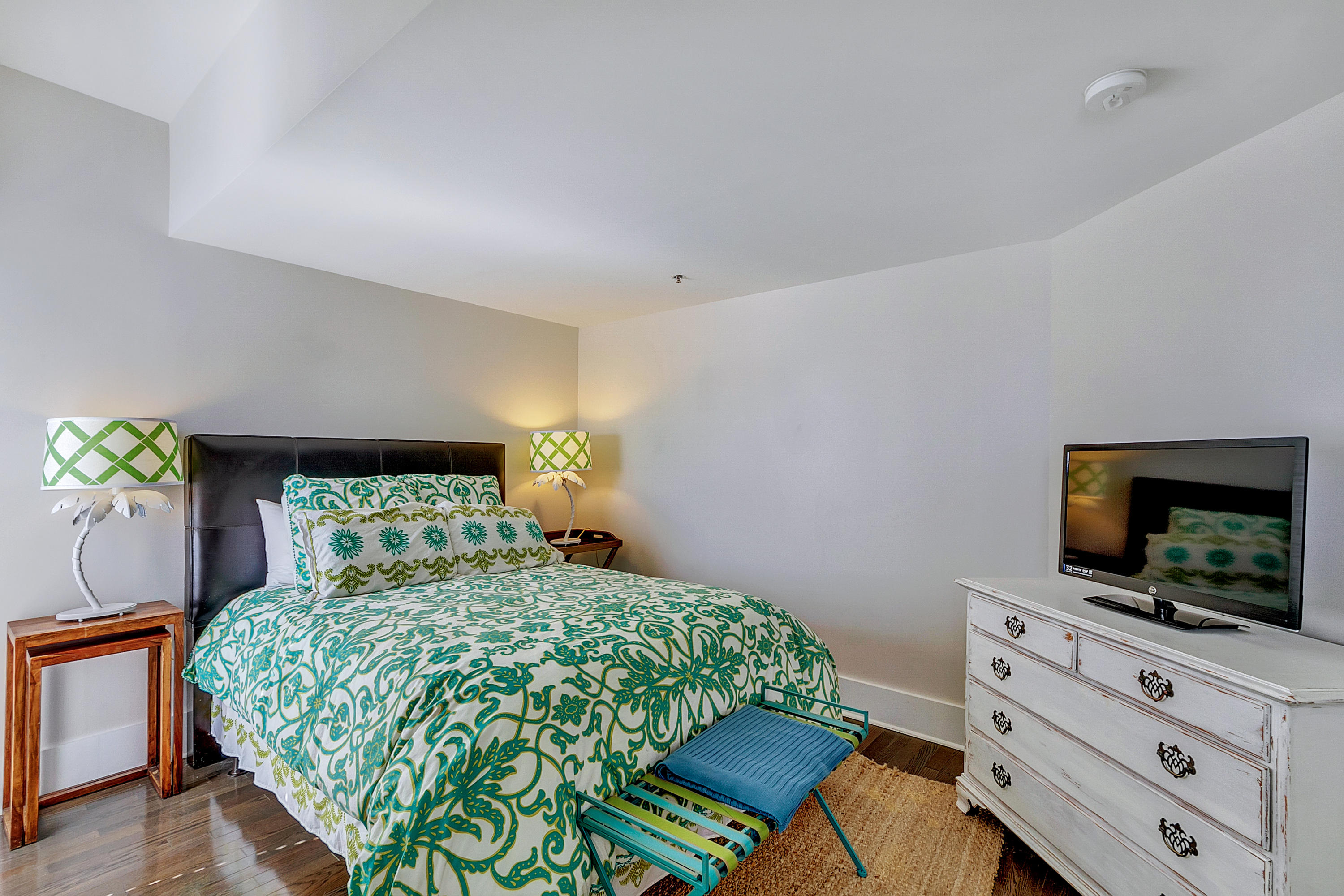 ROSEMARY BEACH, THE SAVANNAH - Residential