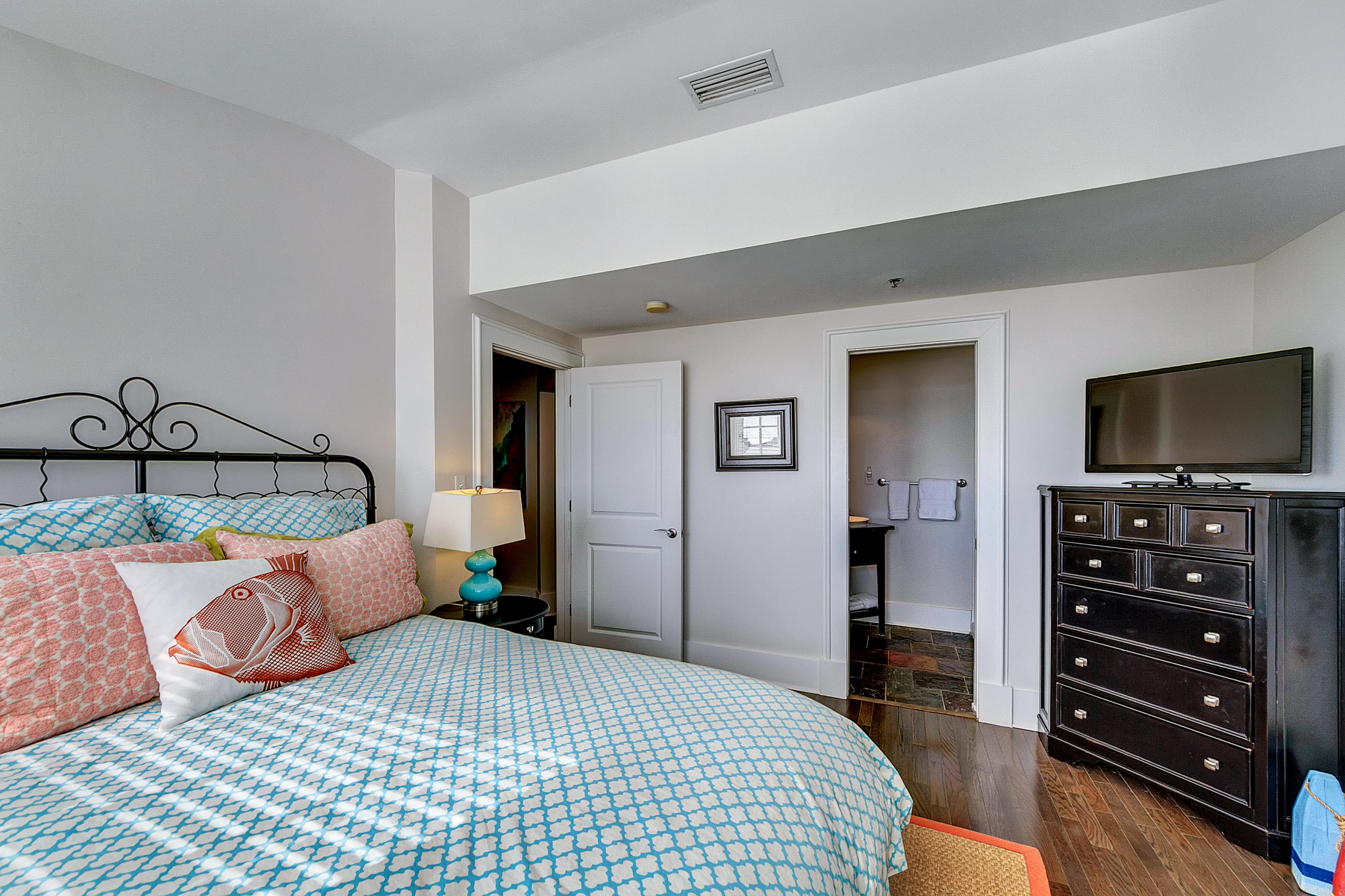 ROSEMARY BEACH, THE SAVANNAH - Residential