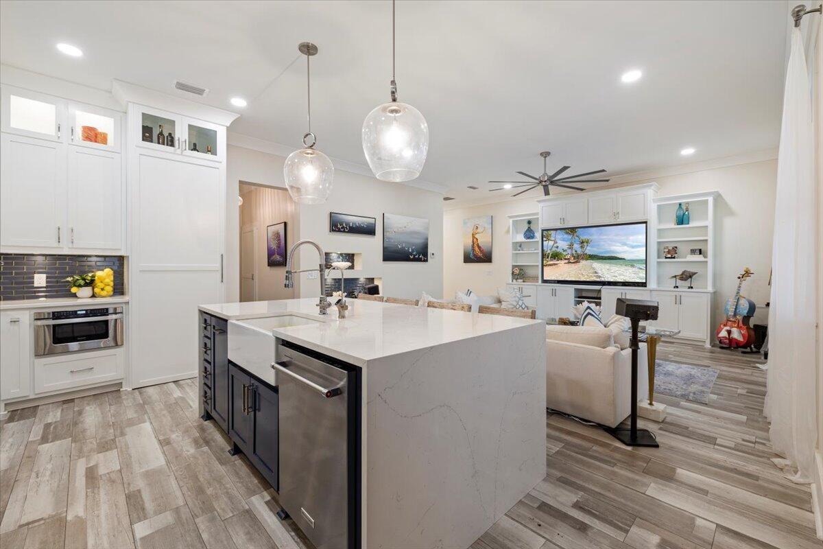 Sanctuary Beach - Residential