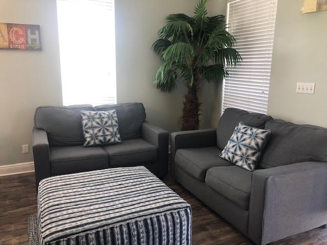 MARAVILLA COTTAGES - Residential