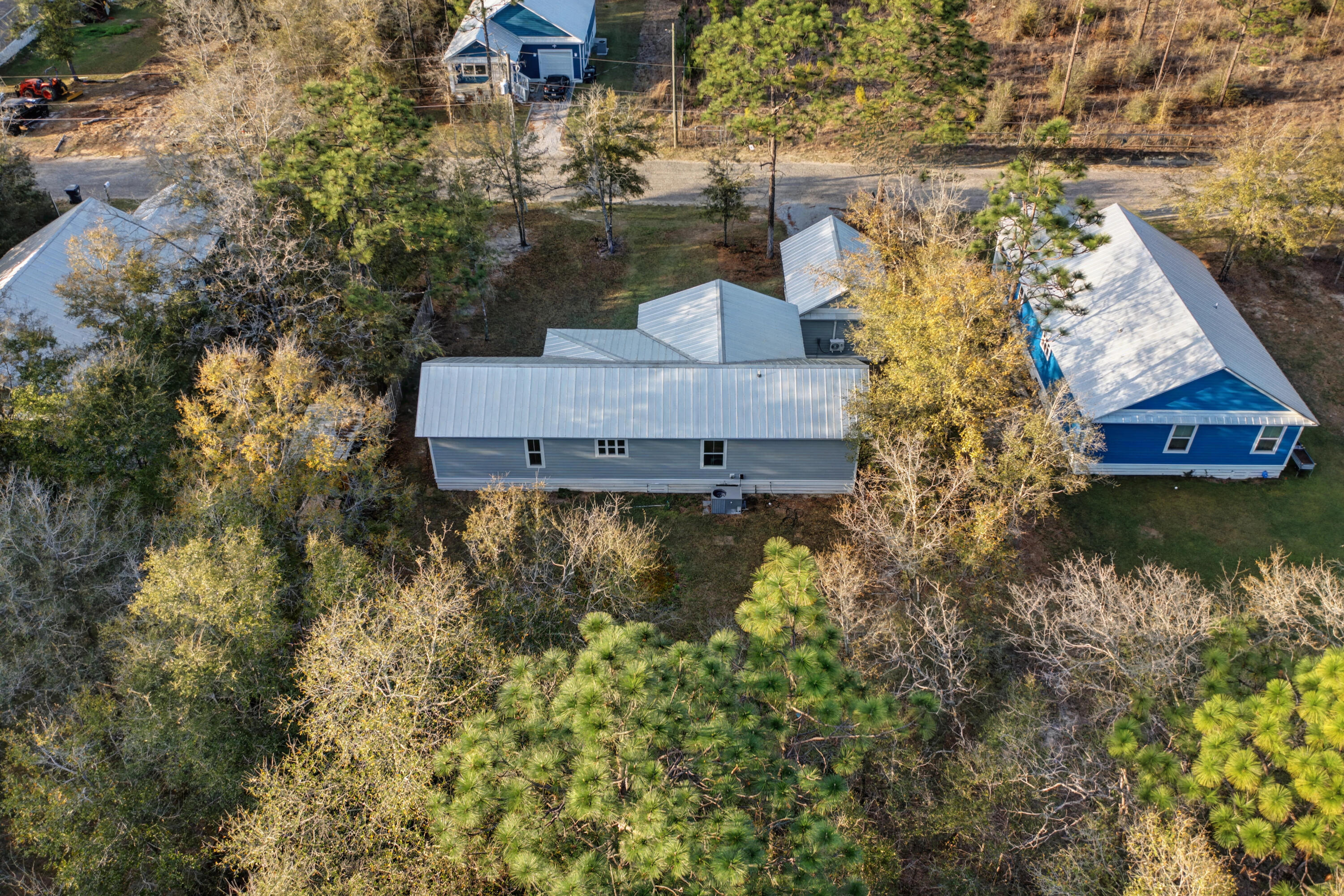 OAKWOOD LAKES ESTATES - Residential