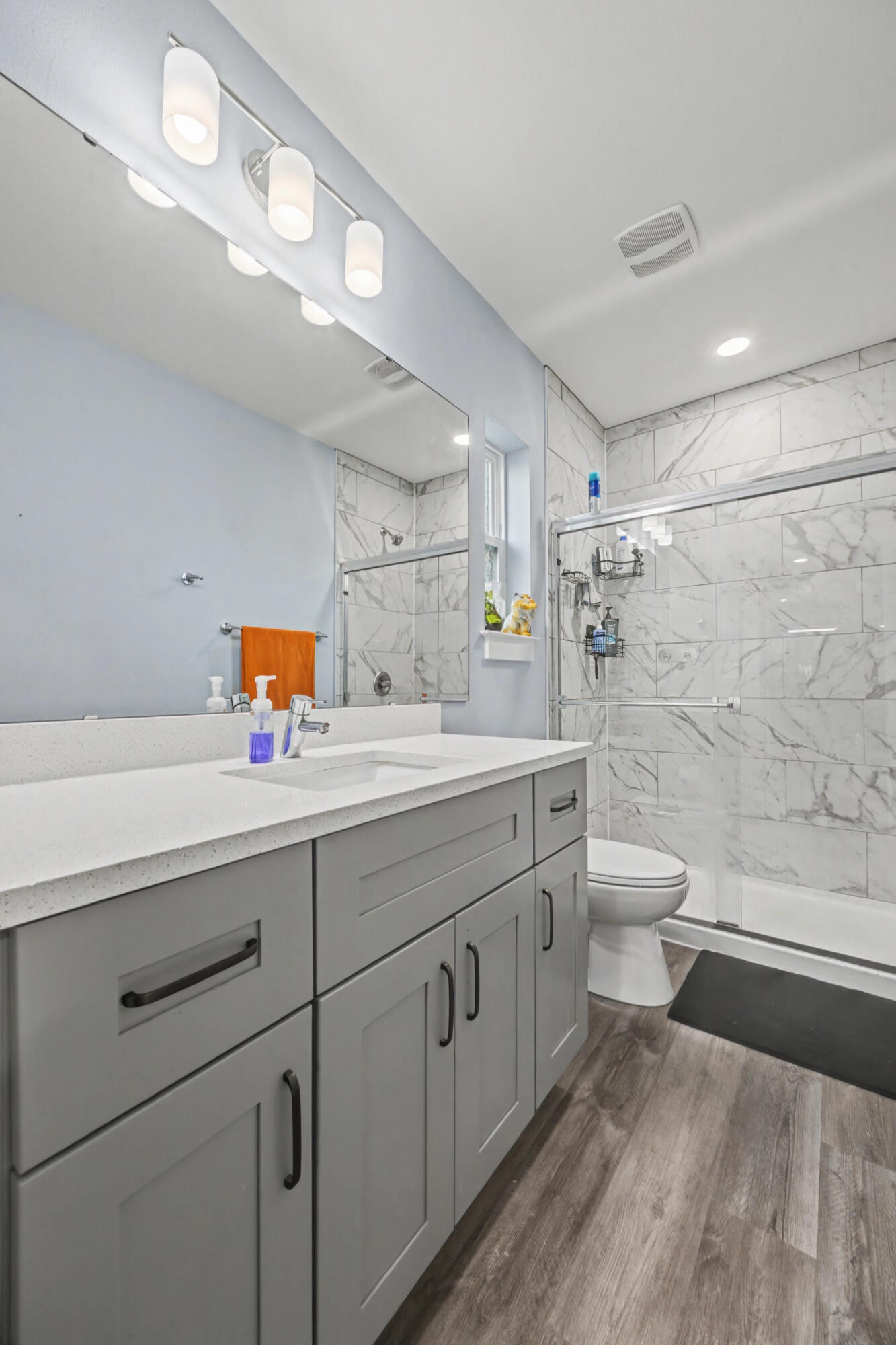 OAKWOOD LAKES ESTATES - Residential