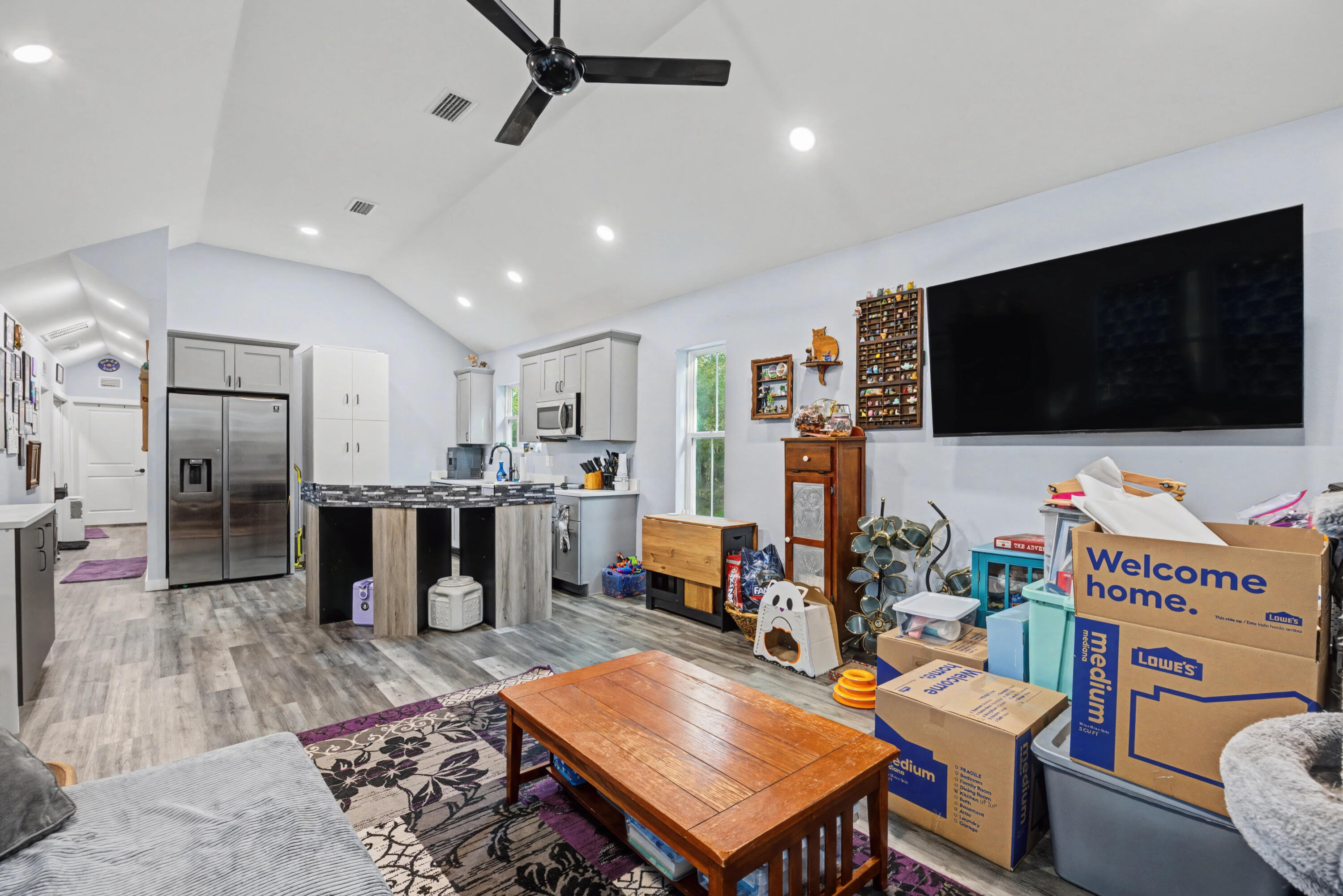 OAKWOOD LAKES ESTATES - Residential