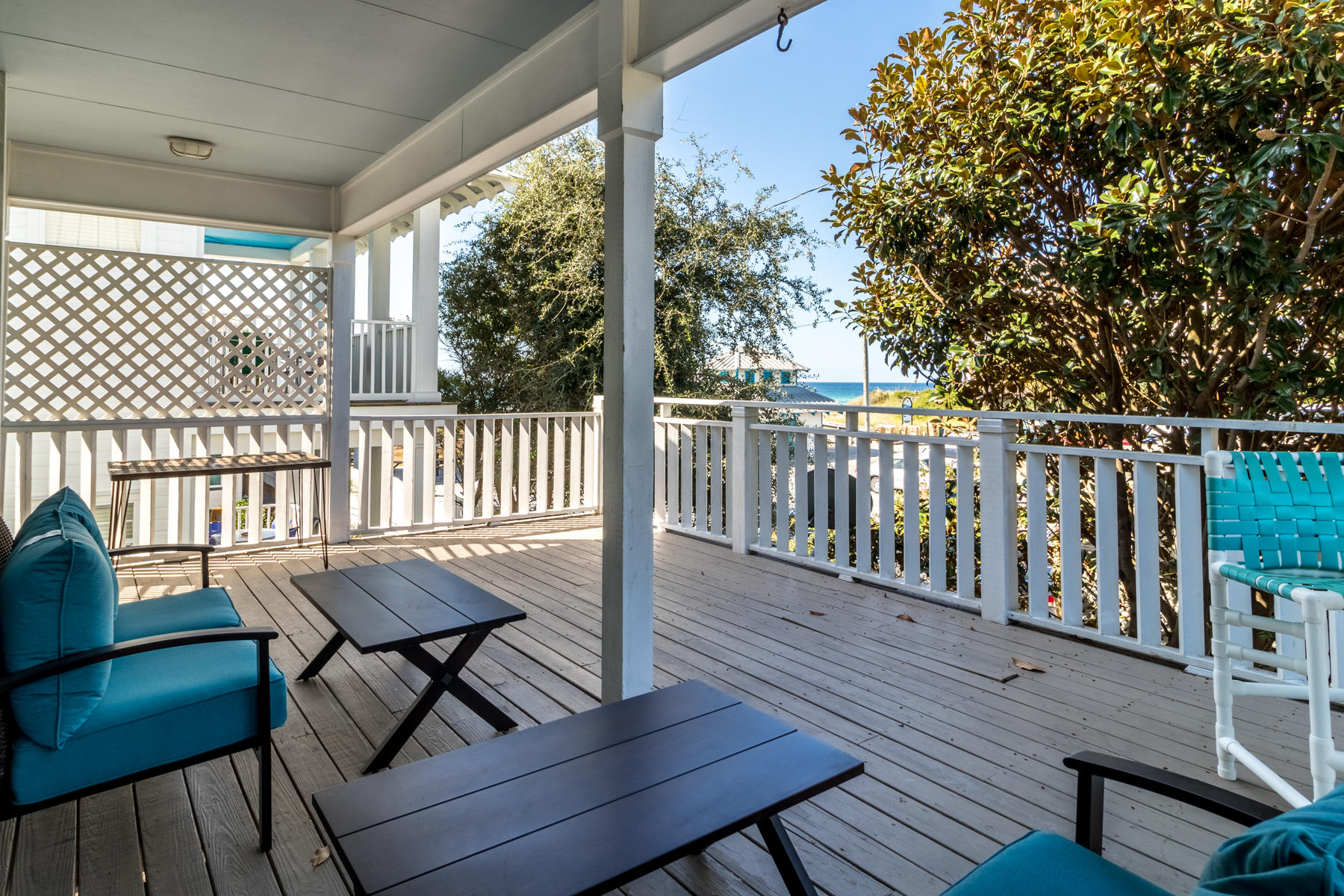 SUNRISE BEACH - Residential