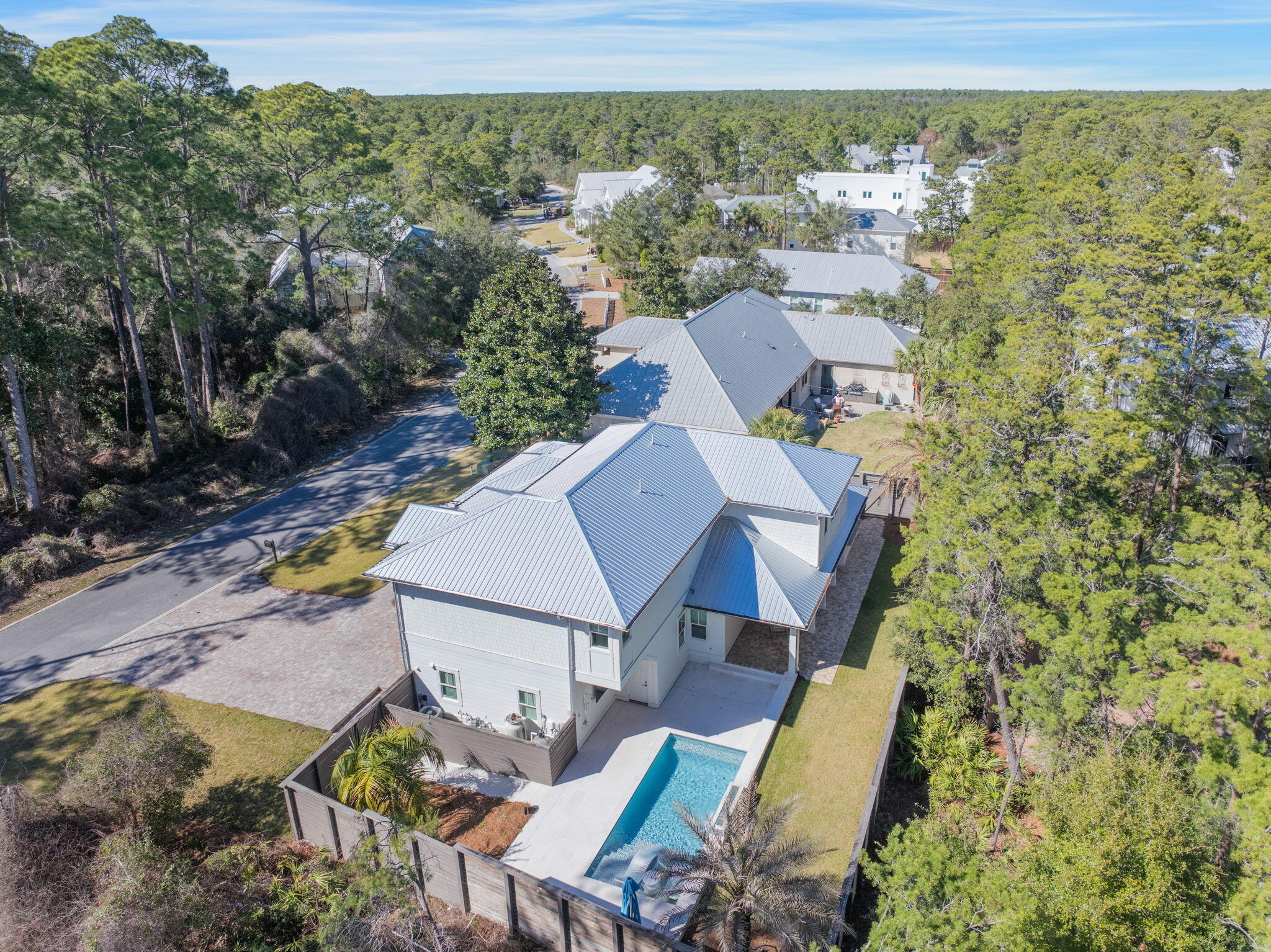 SEABREEZE - Residential