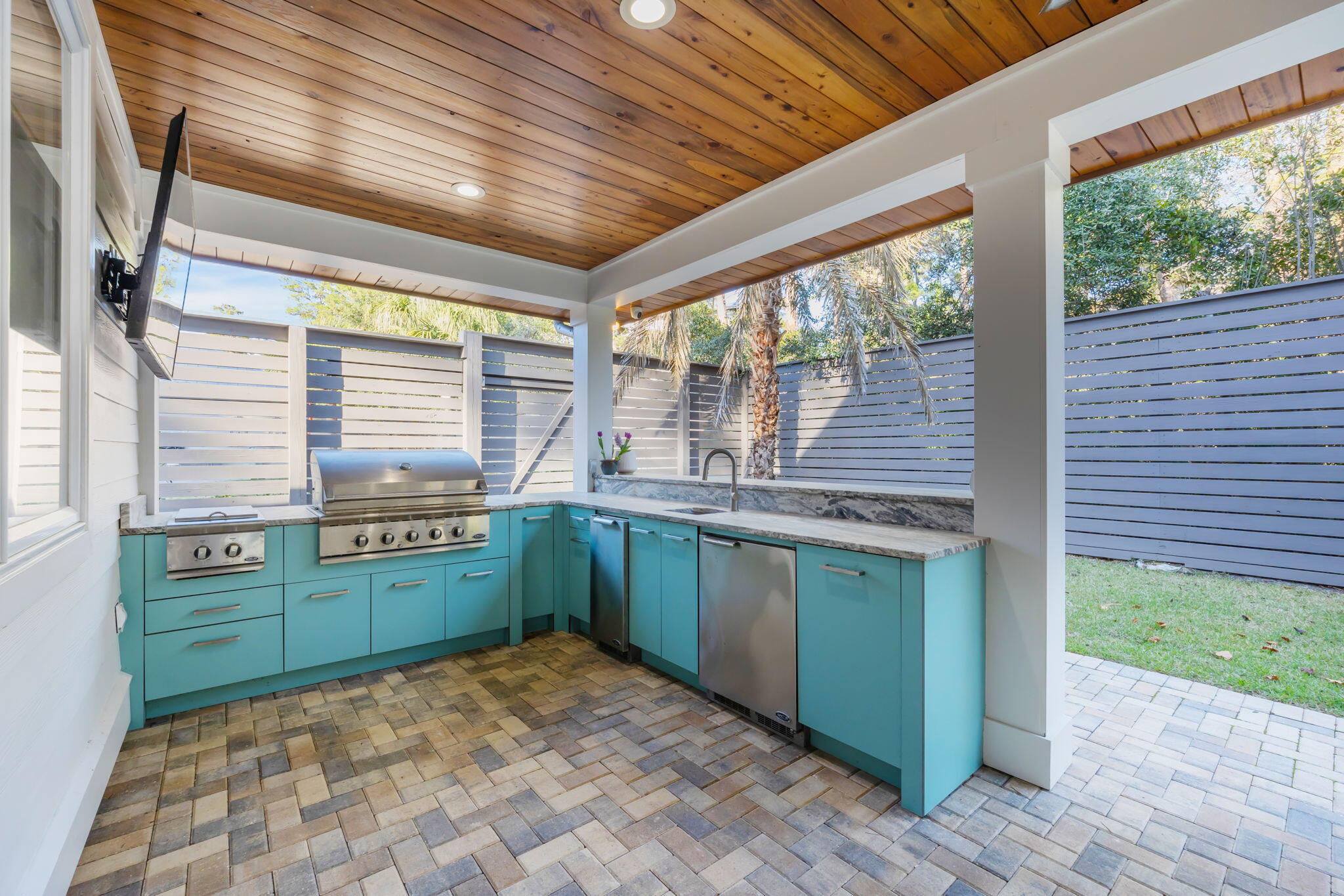 SEABREEZE - Residential