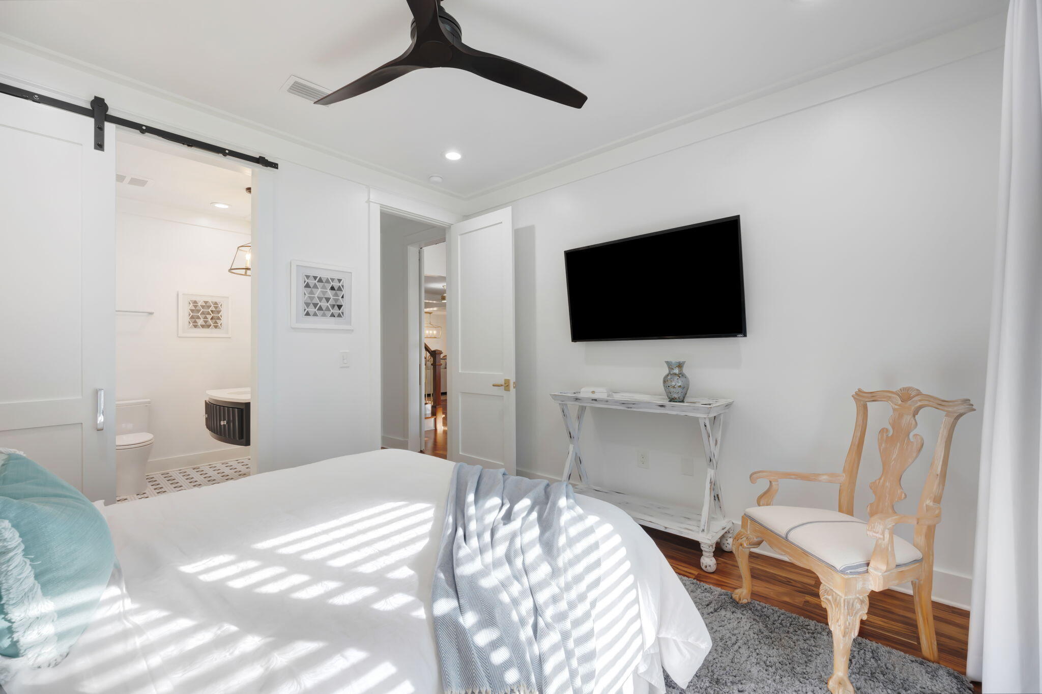 SEABREEZE - Residential