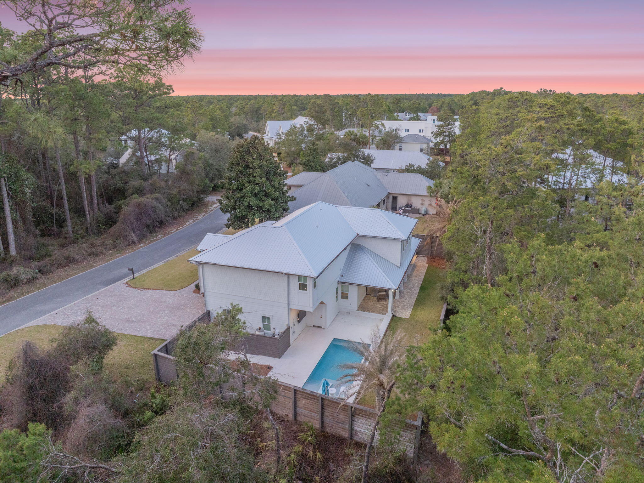 SEABREEZE - Residential