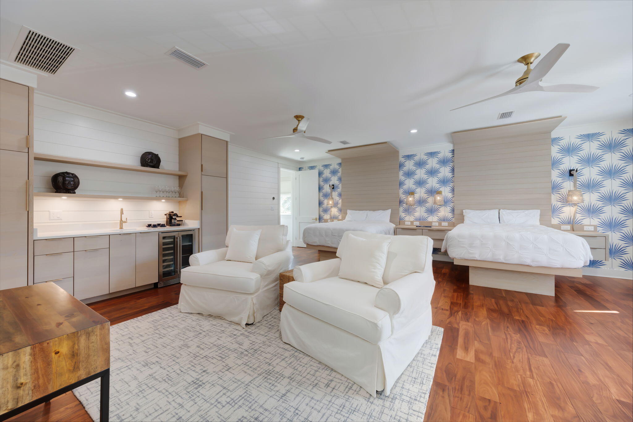 SEABREEZE - Residential