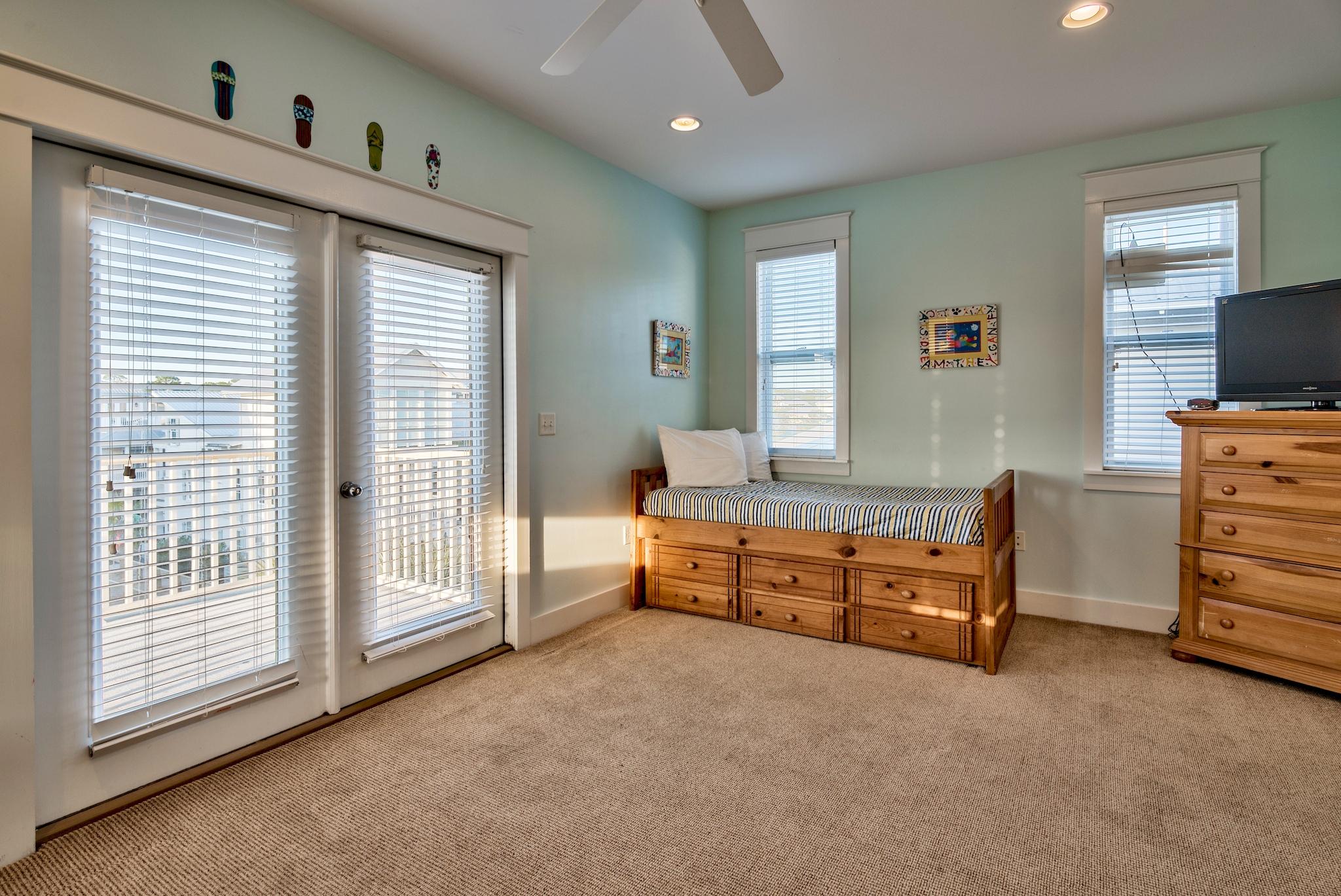 SEACREST BEACH - Residential