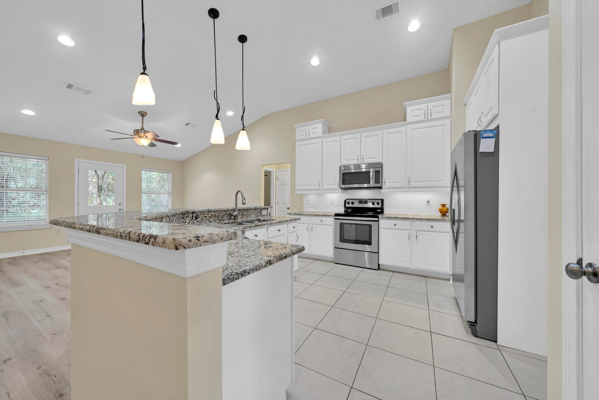 BAYOU LANDING - Residential