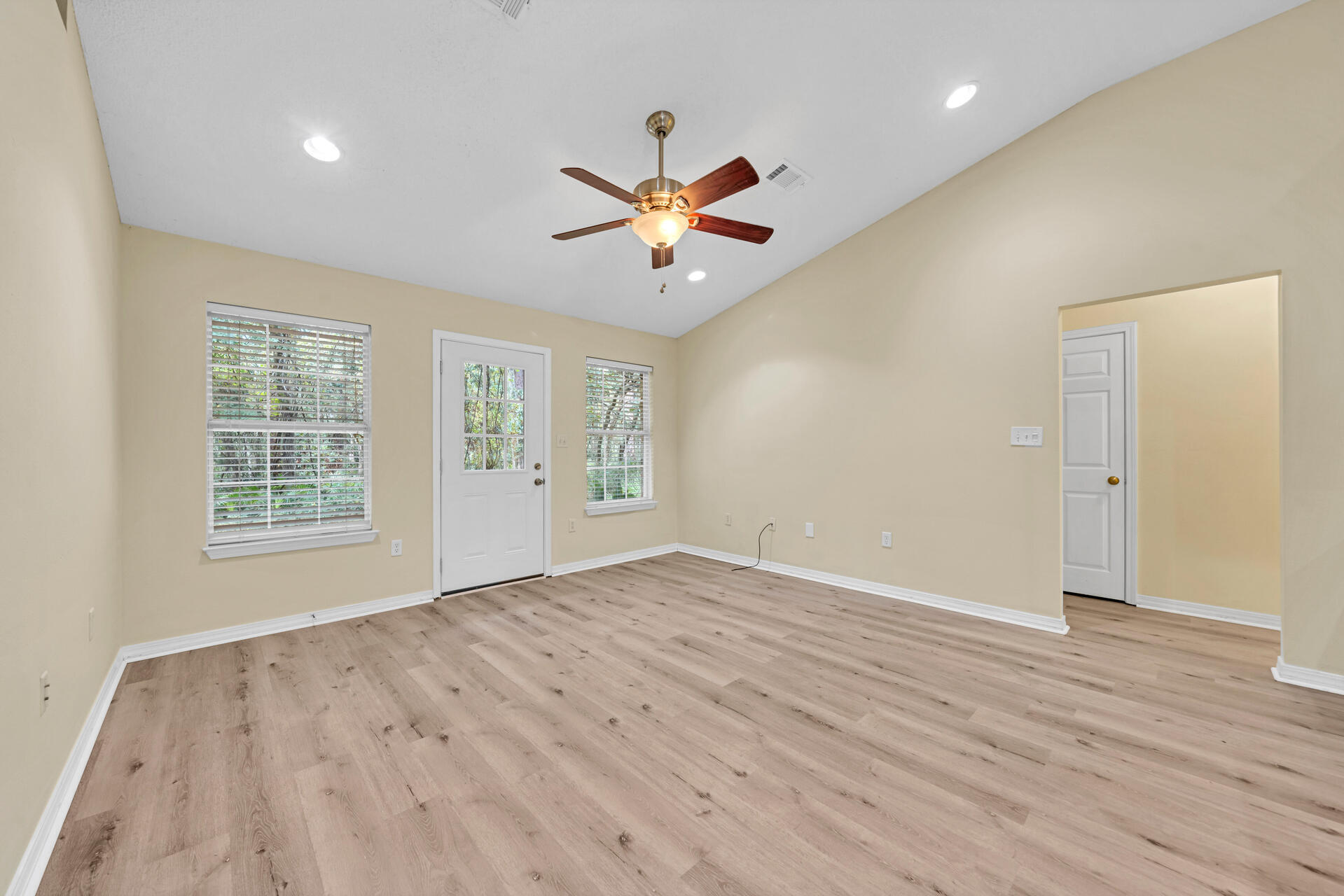 BAYOU LANDING - Residential