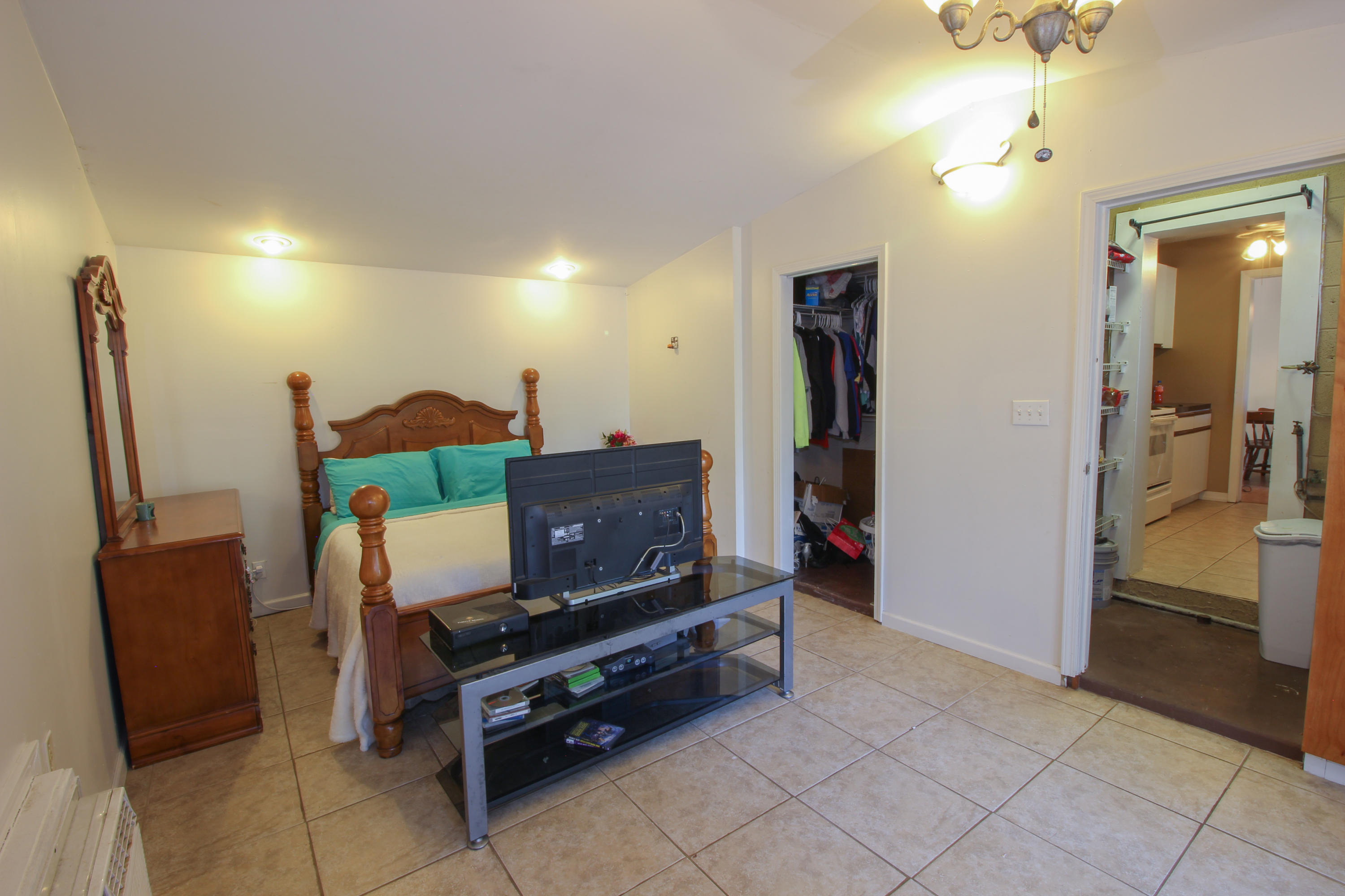 SEABREEZE ADD #3 LOT 2 BLK G - Residential