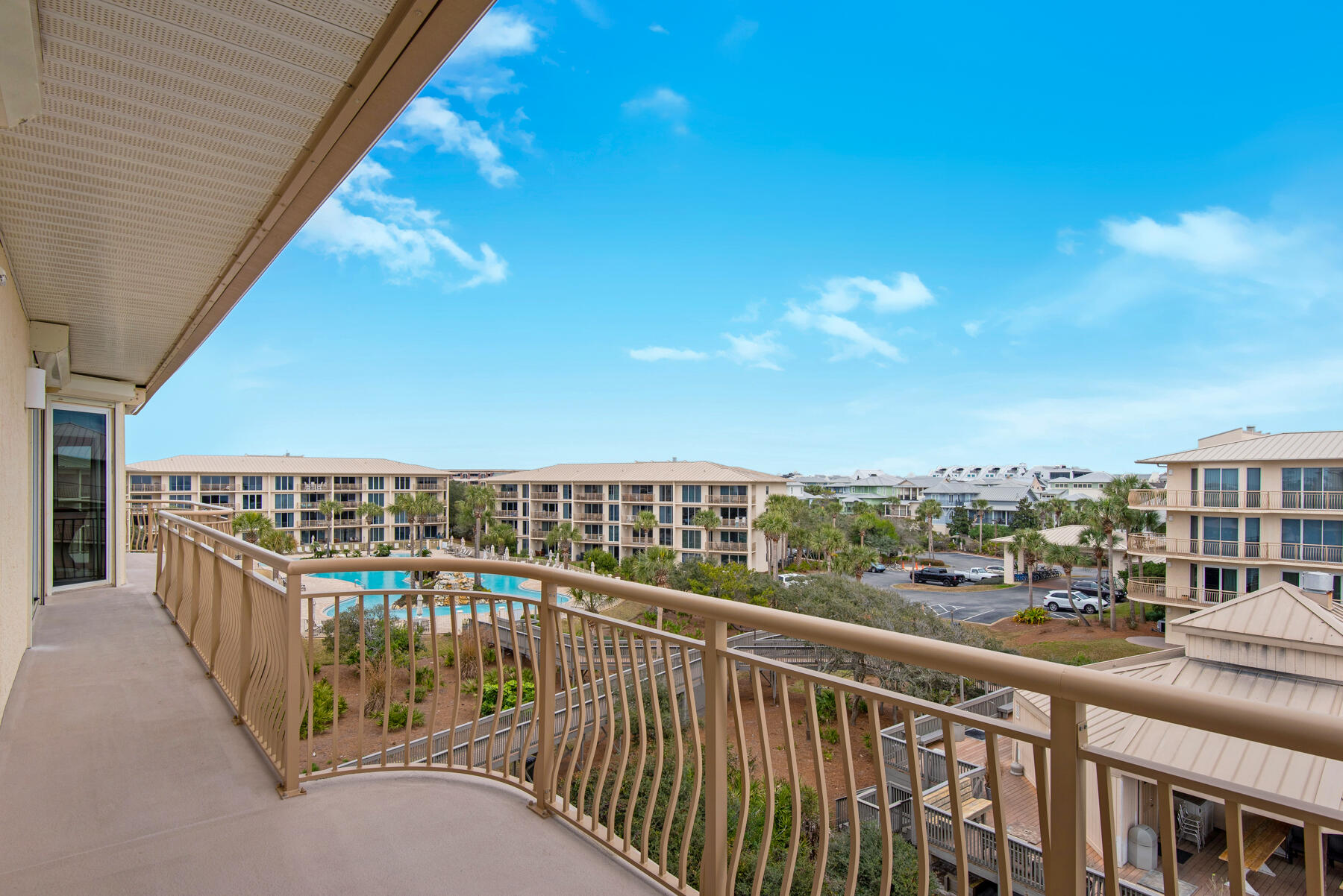 HIGH POINTE RESORT CONDO - Residential