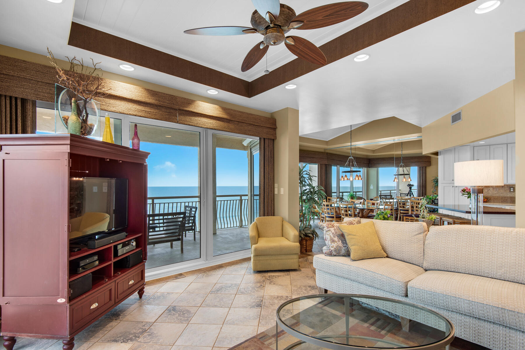 HIGH POINTE RESORT CONDO - Residential