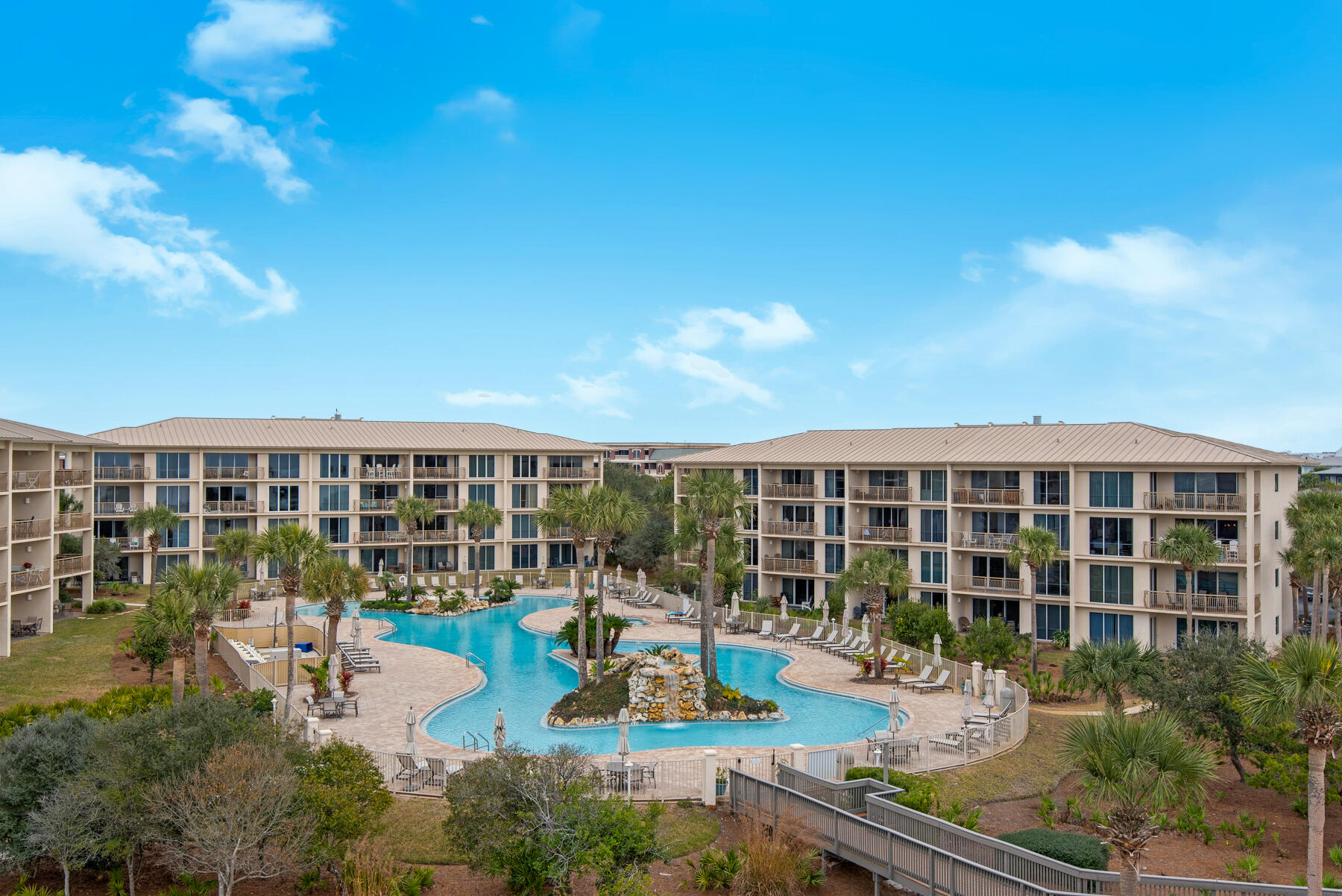 HIGH POINTE RESORT CONDO - Residential